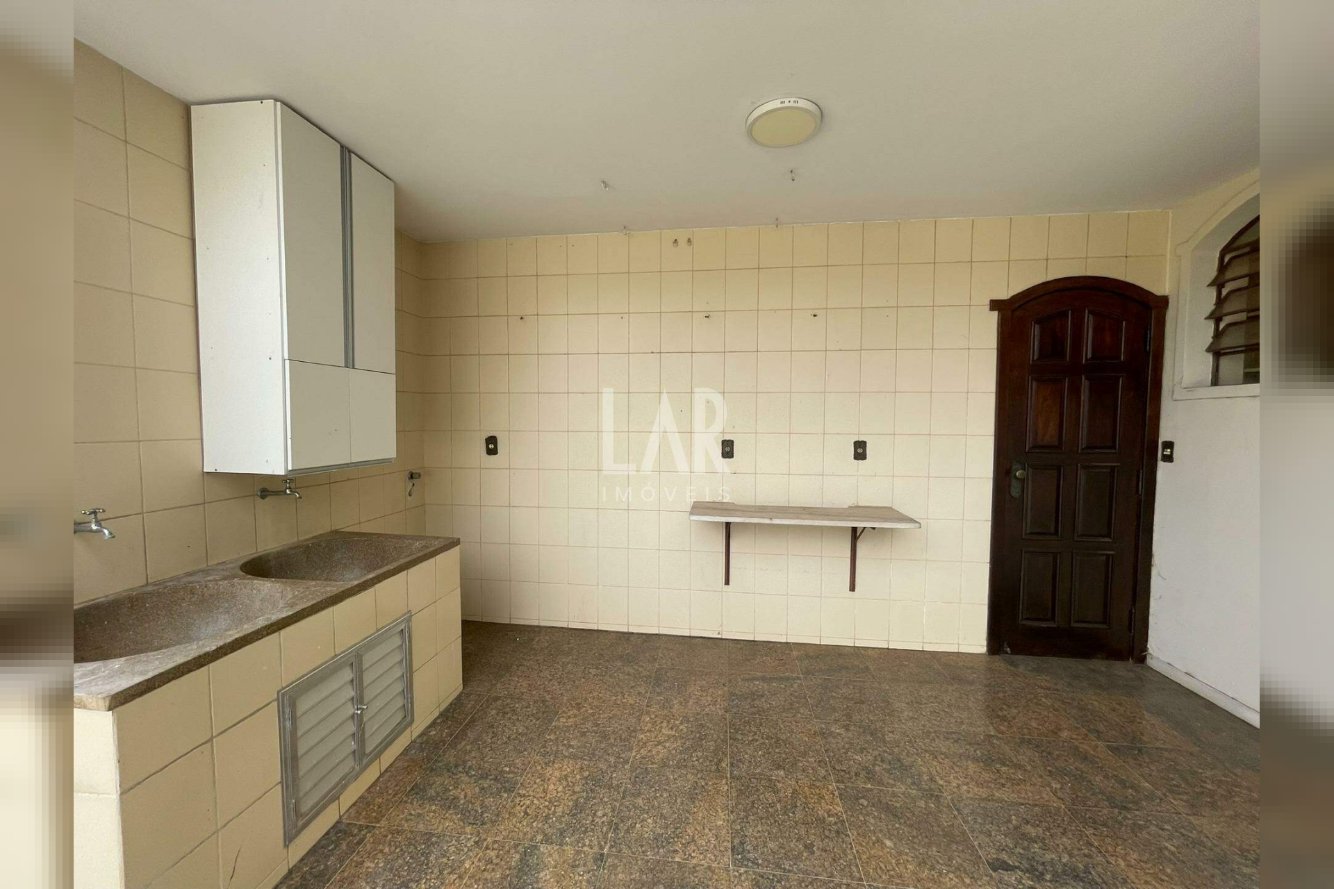 Casa de 4 quartos para alugar, São Luiz, Belo Horizonte - MG