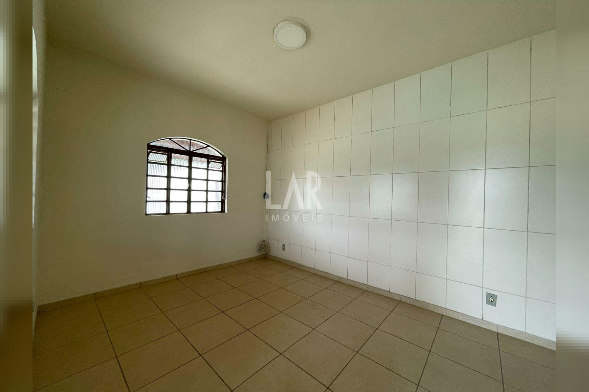 Casa de 4 quartos para alugar, São Luiz, Belo Horizonte - MG