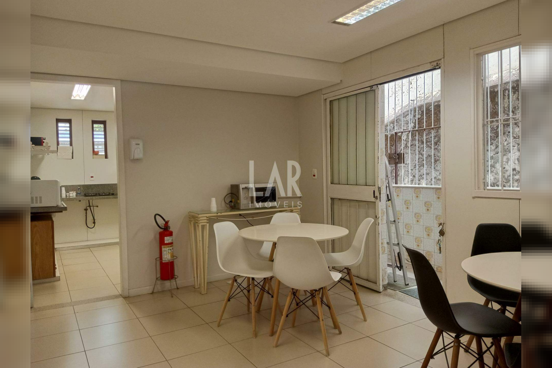 Casa de 8 quartos à venda, Vila Paris, Belo Horizonte - MG