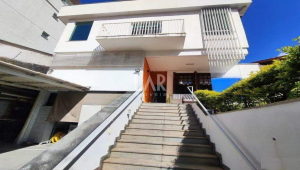 Casa de 8 quartos à venda, Vila Paris, Belo Horizonte - MG