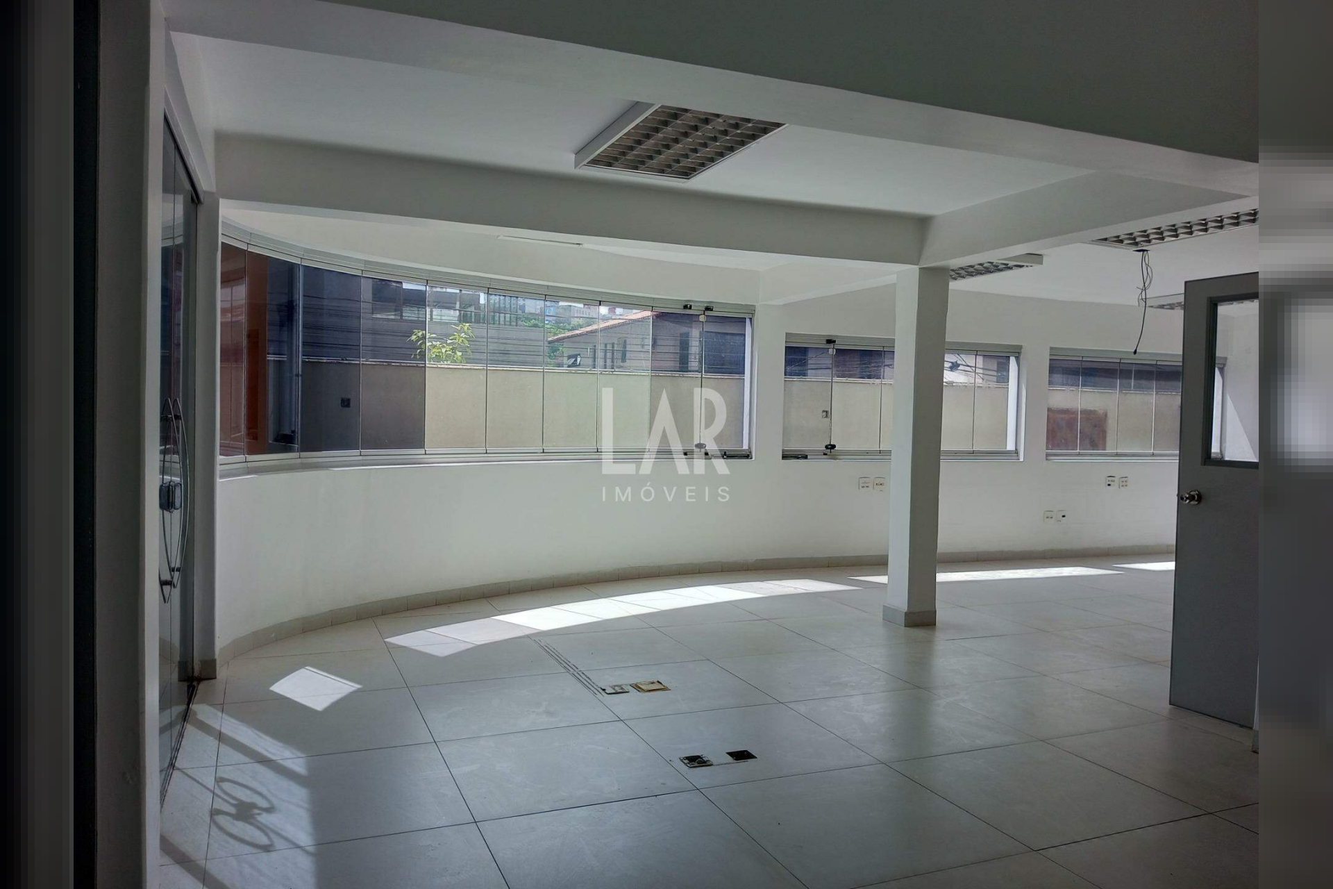 Casa de 7 quartos à venda, Santa Lúcia, Belo Horizonte - MG