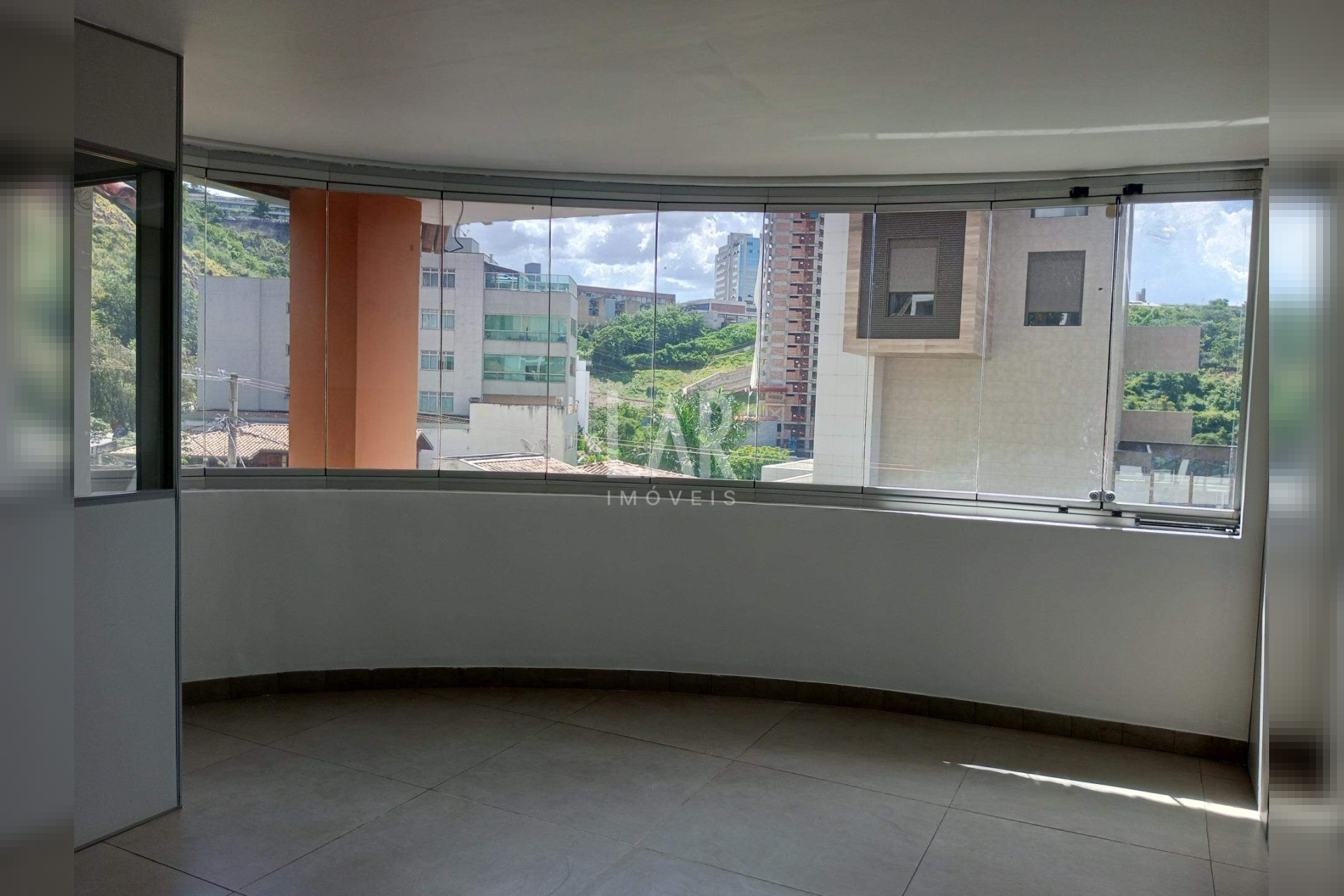 Casa de 7 quartos à venda, Santa Lúcia, Belo Horizonte - MG