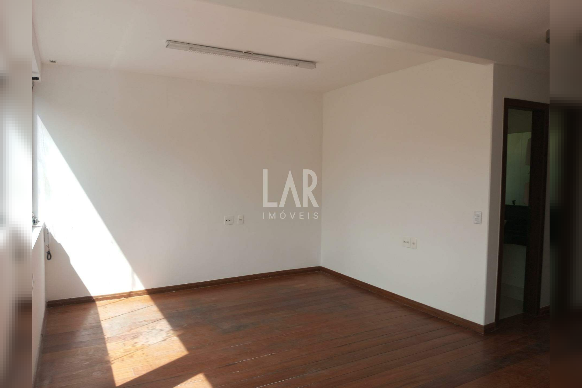 Casa de 7 quartos à venda, Santa Lúcia, Belo Horizonte - MG