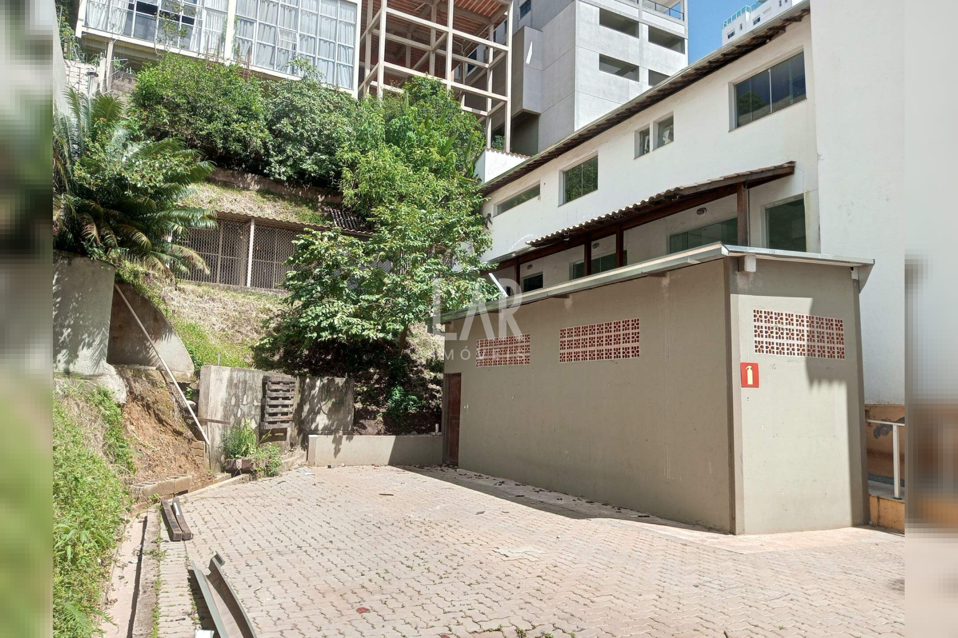 Casa de 7 quartos à venda, Santa Lúcia, Belo Horizonte - MG