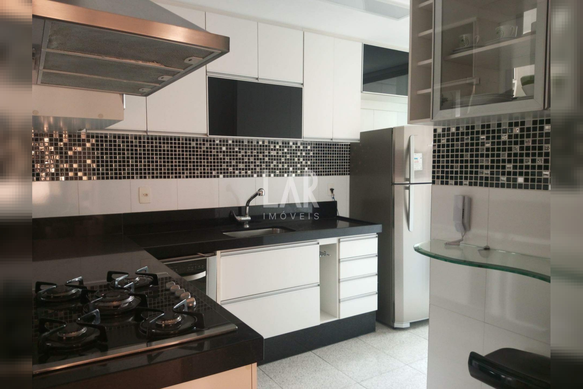 Apartamento de 2 quartos para alugar, Lourdes, Belo Horizonte - MG