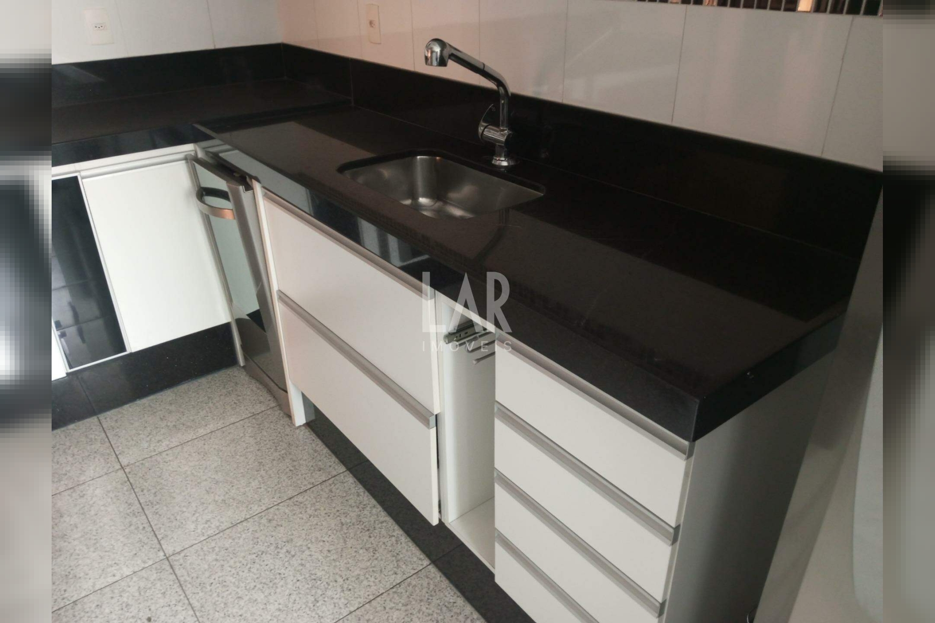 Apartamento de 2 quartos para alugar, Lourdes, Belo Horizonte - MG