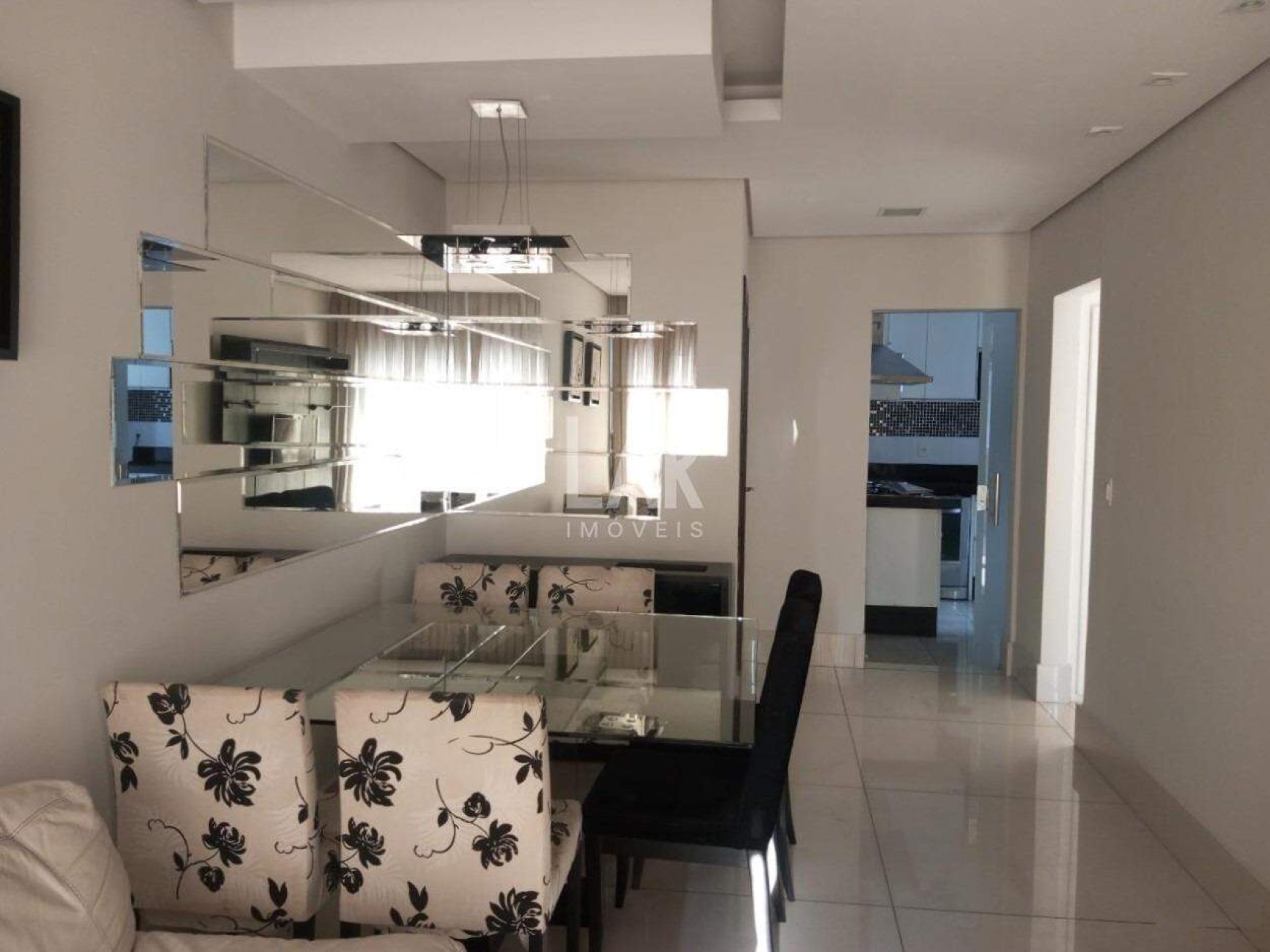 Apartamento de 2 quartos para alugar, Lourdes, Belo Horizonte - MG