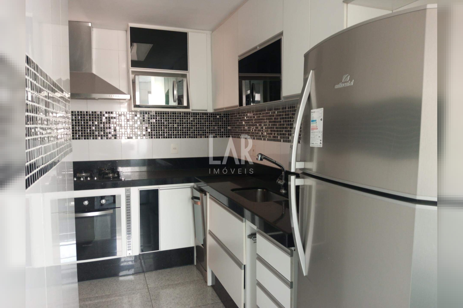 Apartamento de 2 quartos para alugar, Lourdes, Belo Horizonte - MG