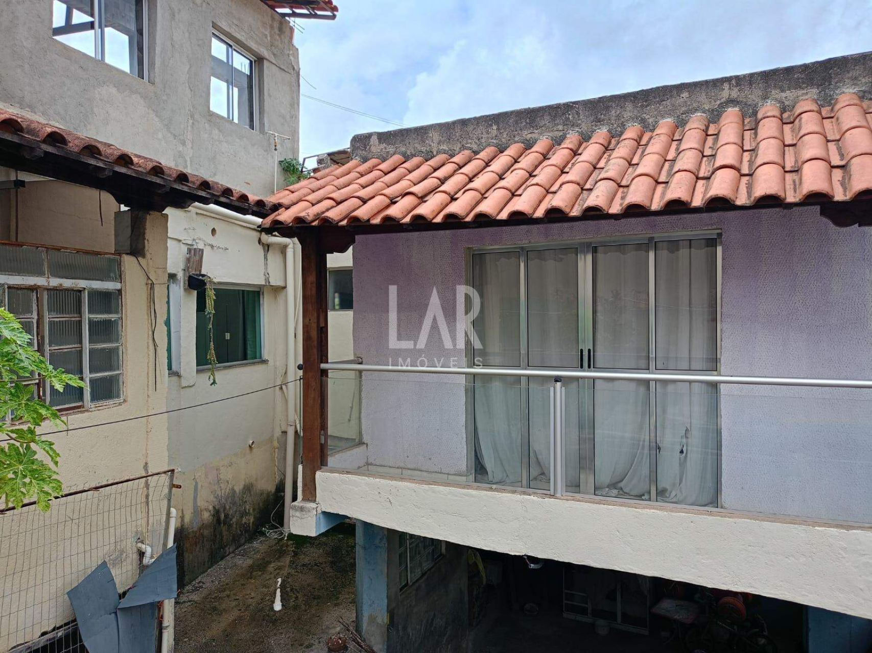 Casa de 8 quartos à venda, Goiânia, Belo Horizonte - MG