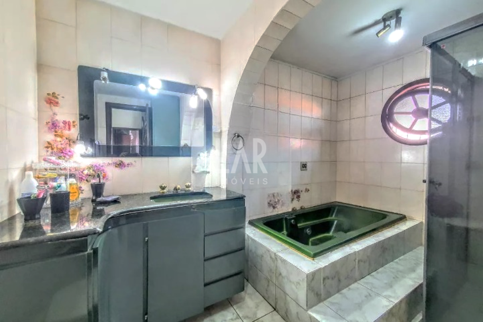 Casa de 4 quartos à venda, Santa Tereza, Belo Horizonte - MG