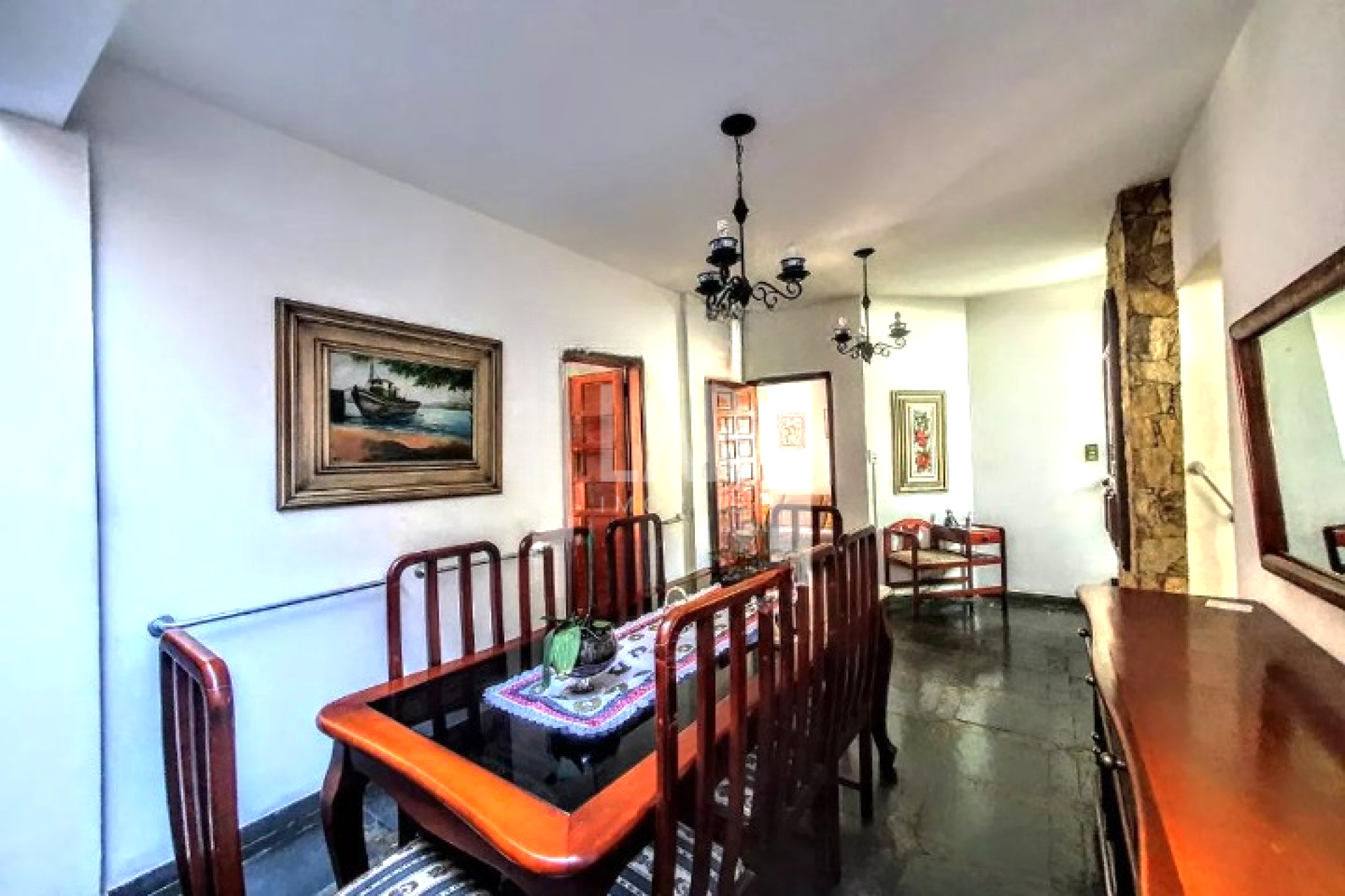 Casa de 4 quartos à venda, Santa Tereza, Belo Horizonte - MG