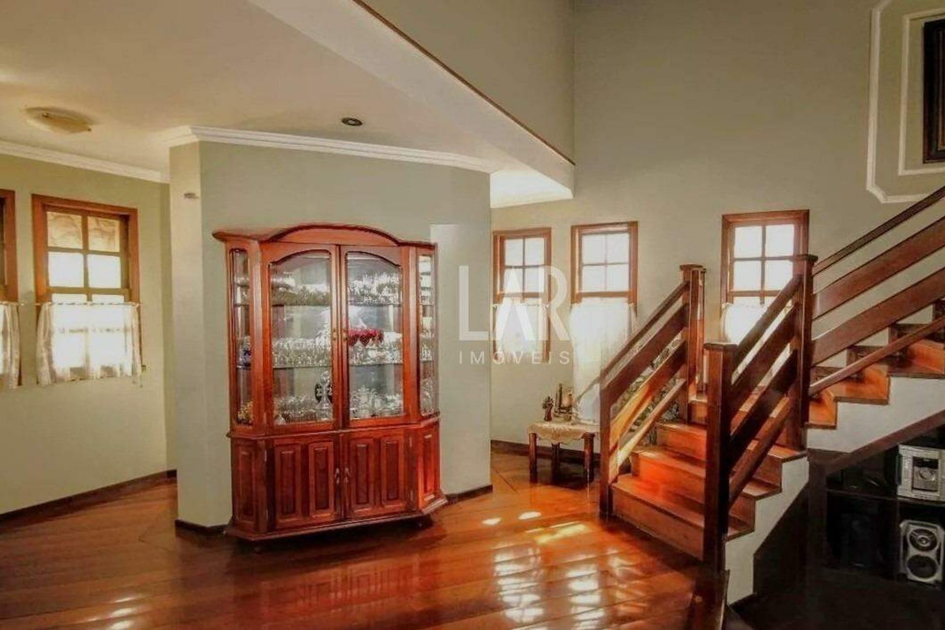 Casa de 4 quartos à venda, Alto dos Pinheiros, Belo Horizonte - MG