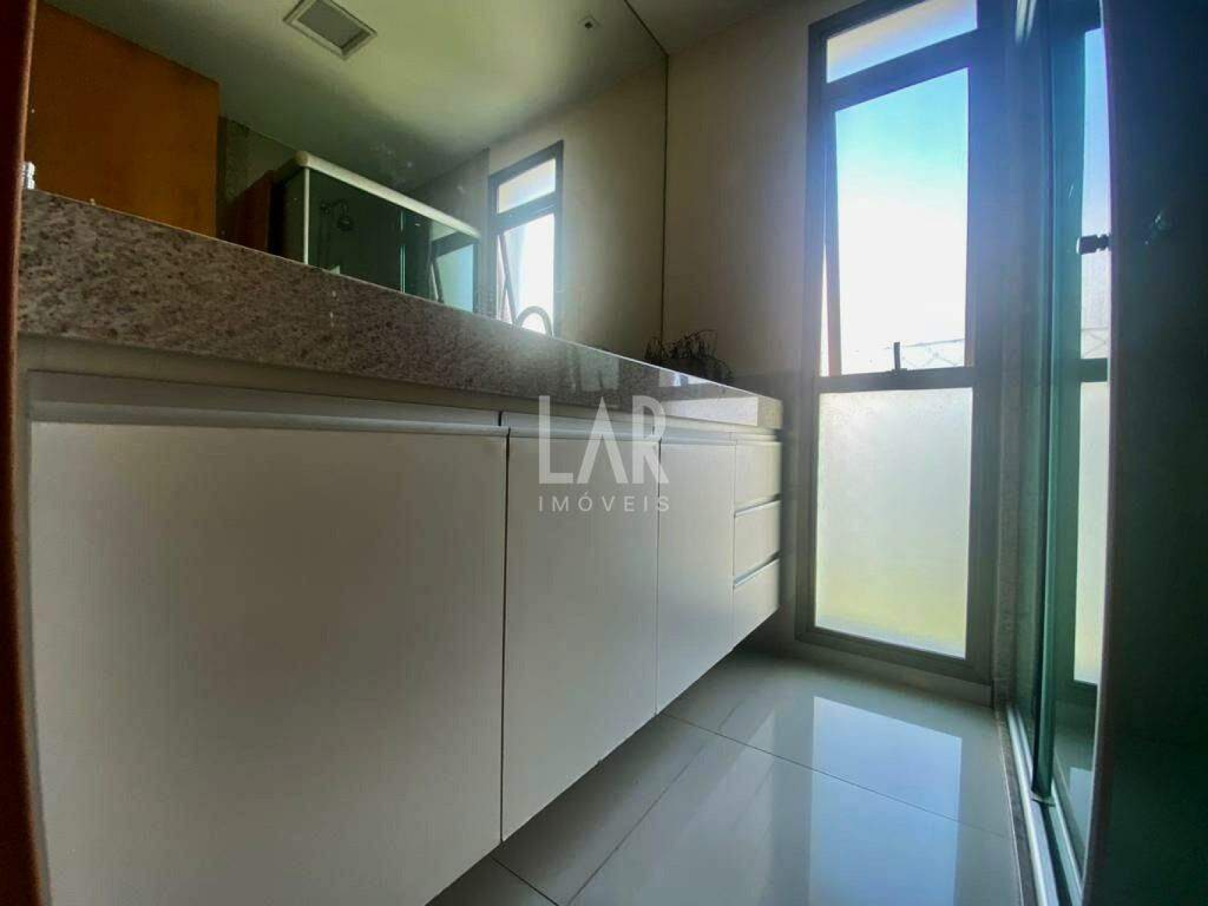 Apartamento de 3 quartos à venda, Vale dos Cristais, Nova Lima - MG