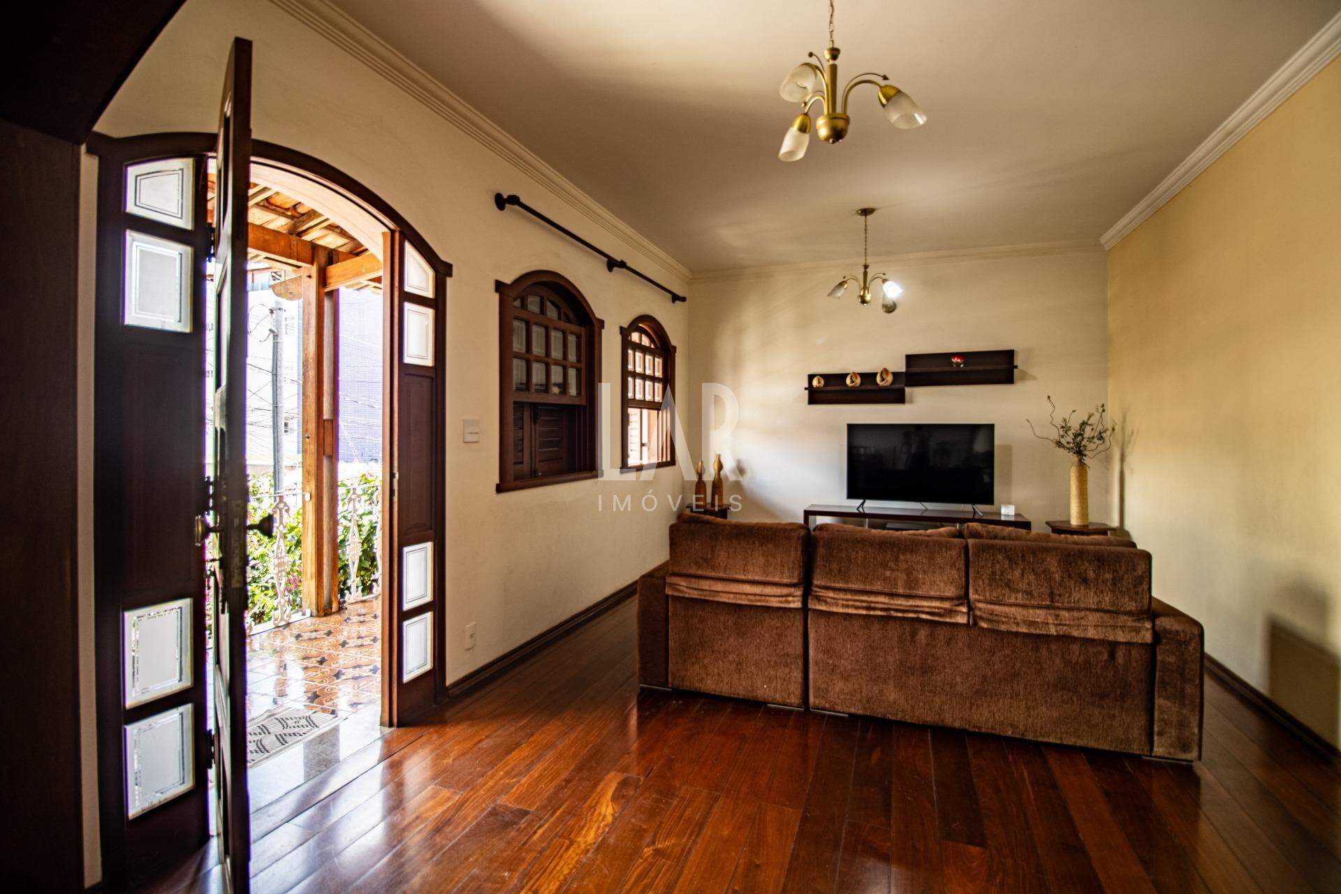 Casa de 3 quartos à venda, Renascença, Belo Horizonte - MG