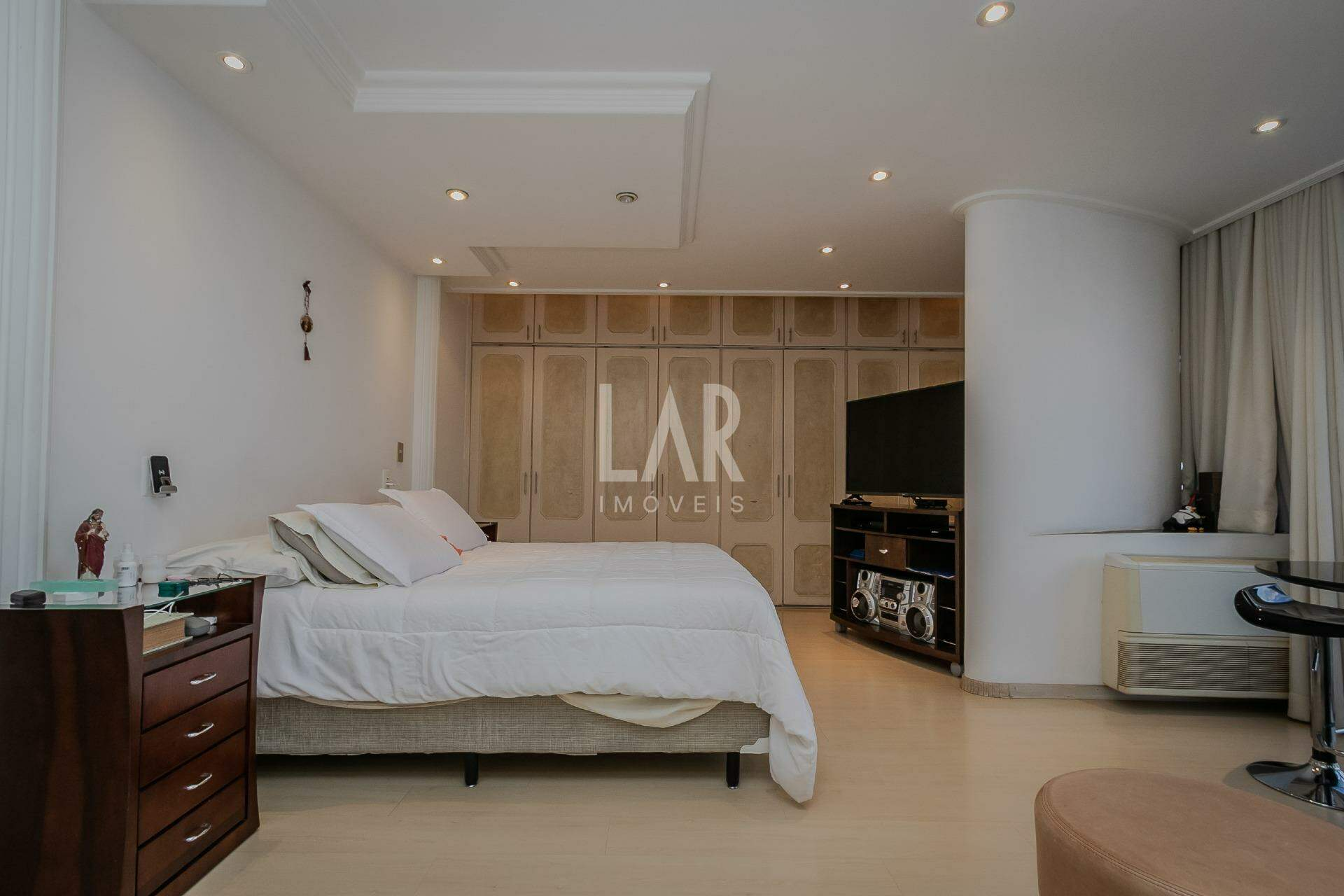 Casa de 5 quartos à venda, São Bento, Belo Horizonte - MG