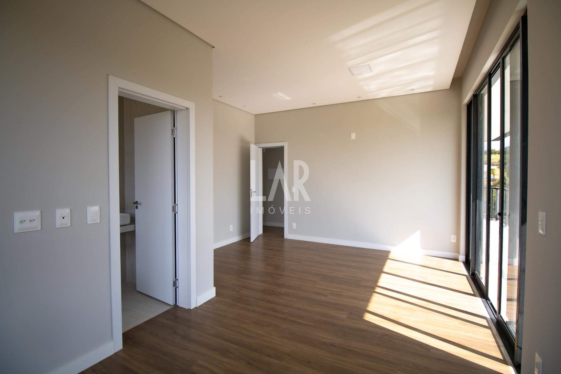 Casa em Condomínio de 5 quartos à venda, Alphaville Vespasiano, Vespasiano - MG