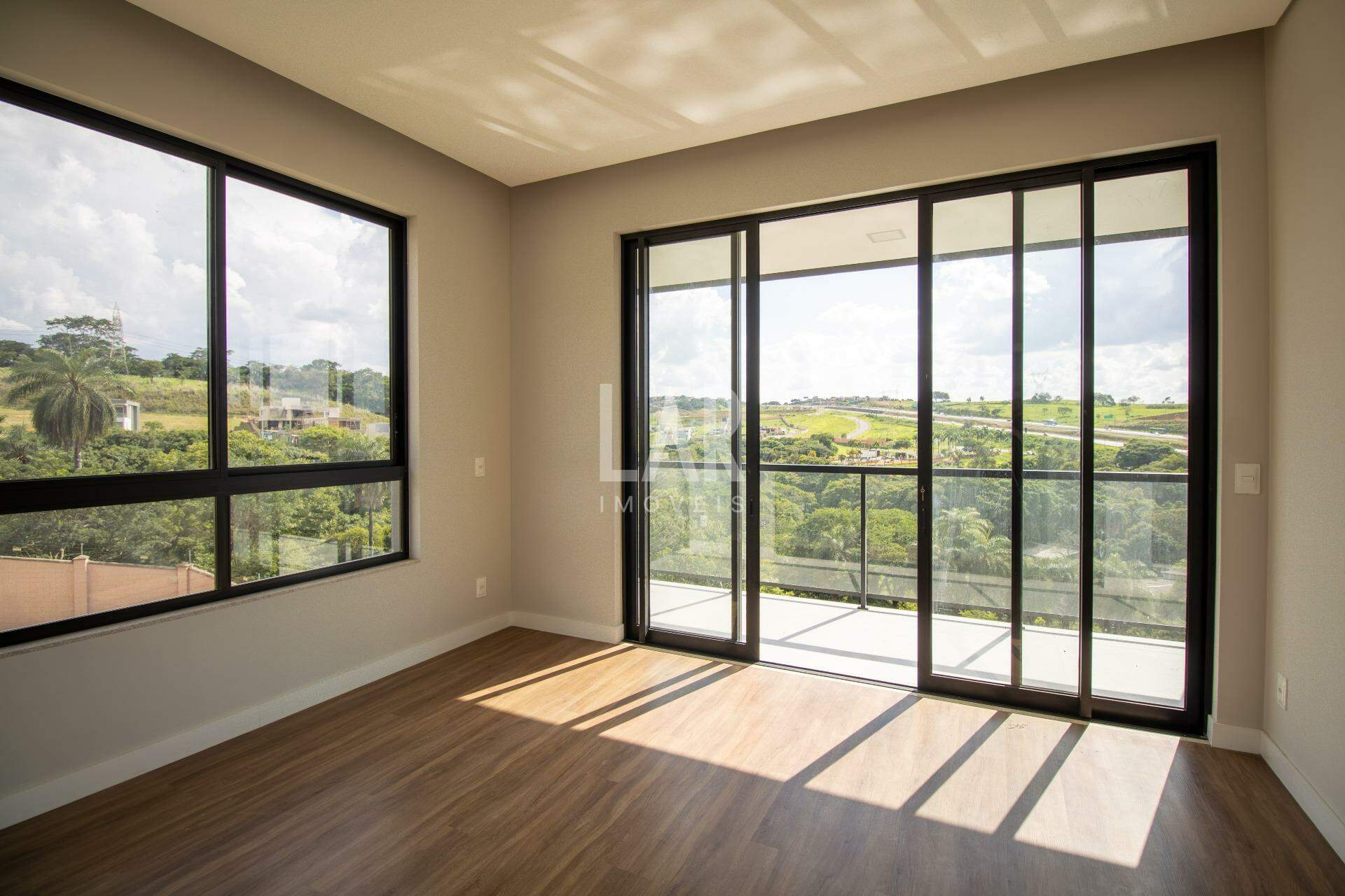 Casa em Condomínio de 5 quartos à venda, Alphaville Vespasiano, Vespasiano - MG