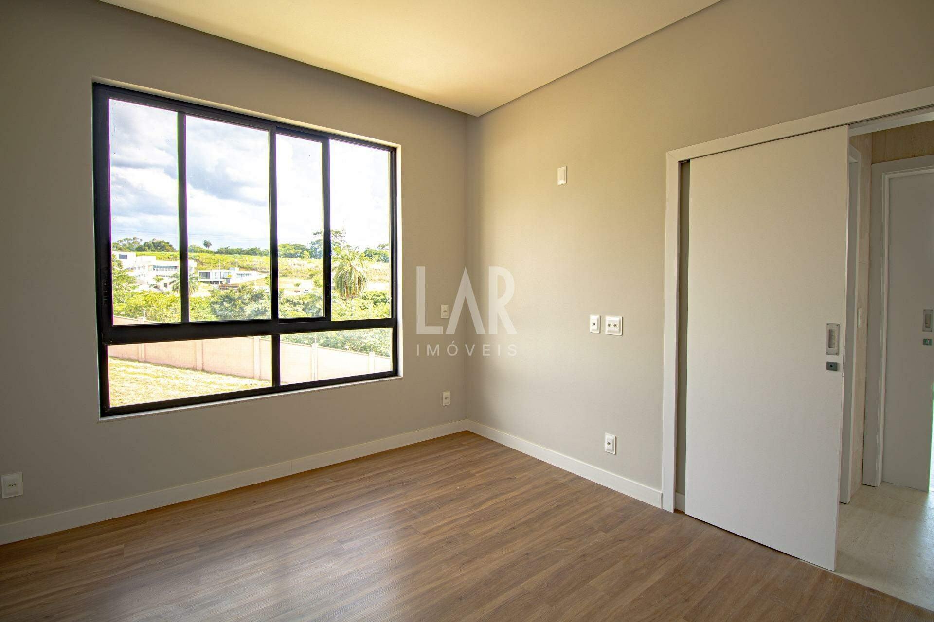 Casa em Condomínio de 5 quartos à venda, Alphaville Vespasiano, Vespasiano - MG