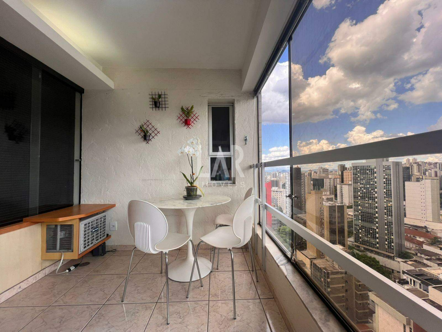 Apartamento de 1 quarto à venda, São Pedro, Belo Horizonte - MG
