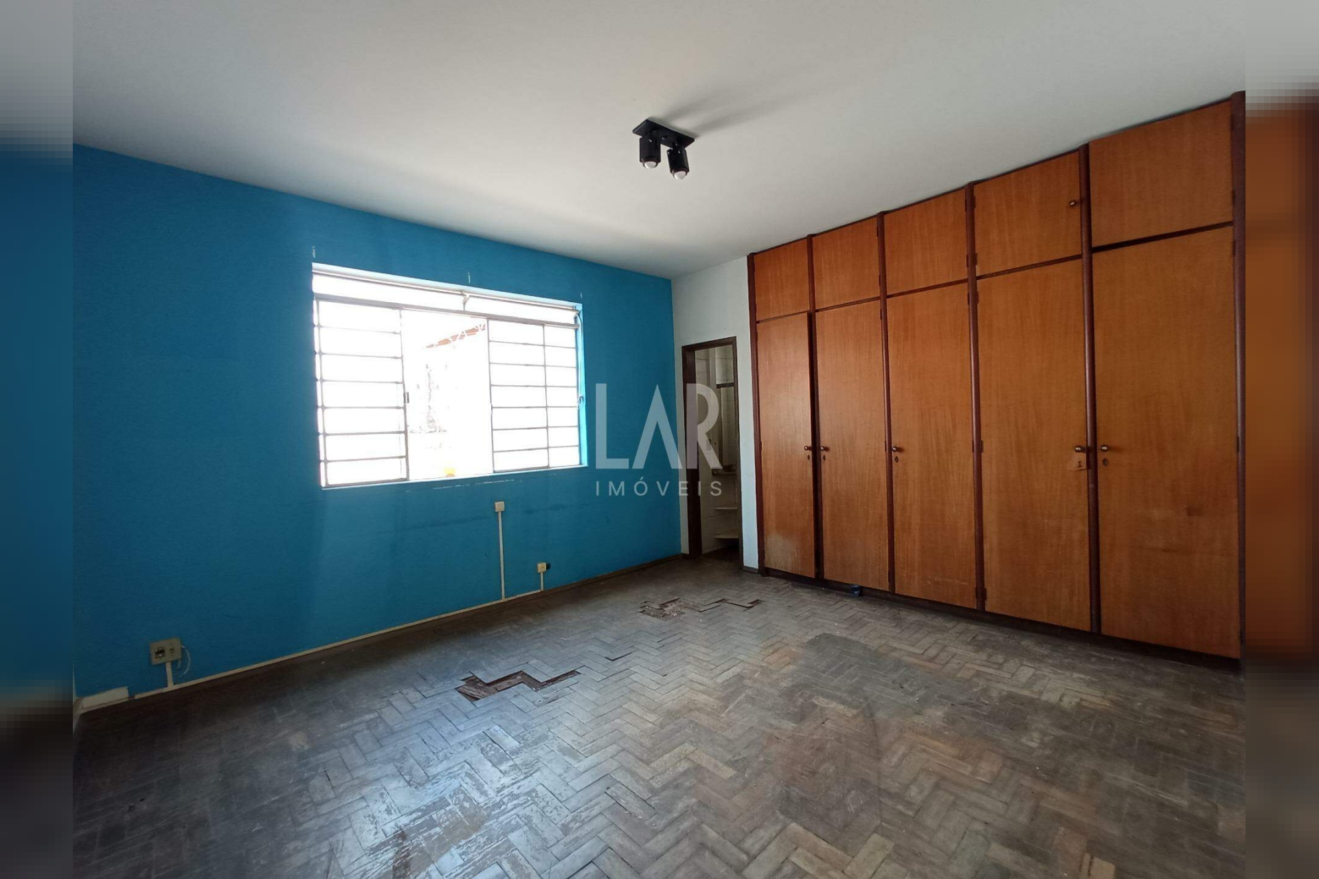 Casa de 4 quartos à venda, Cidade Nova, Belo Horizonte - MG