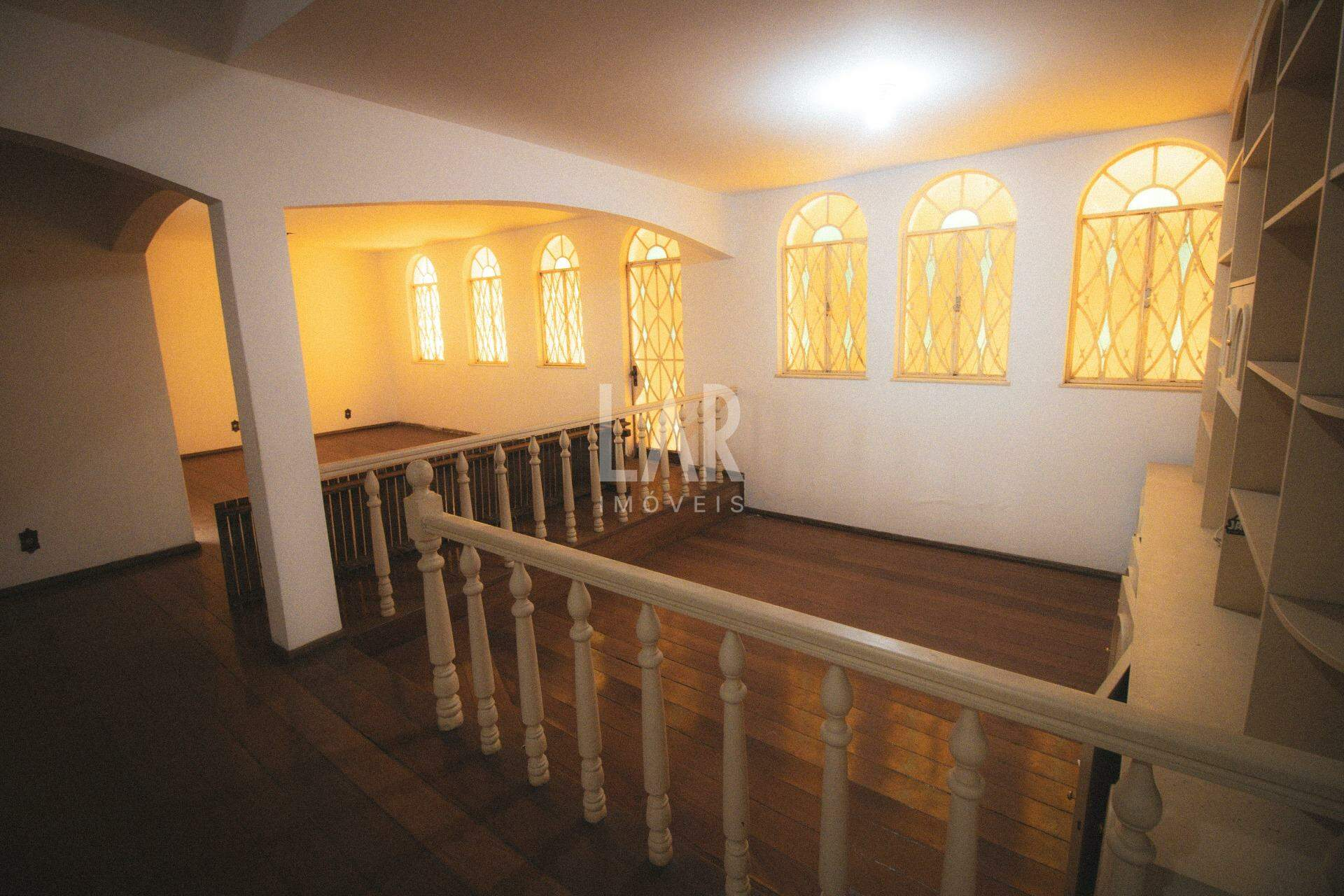 Casa de 4 quartos à venda, São Bento, Belo Horizonte - MG