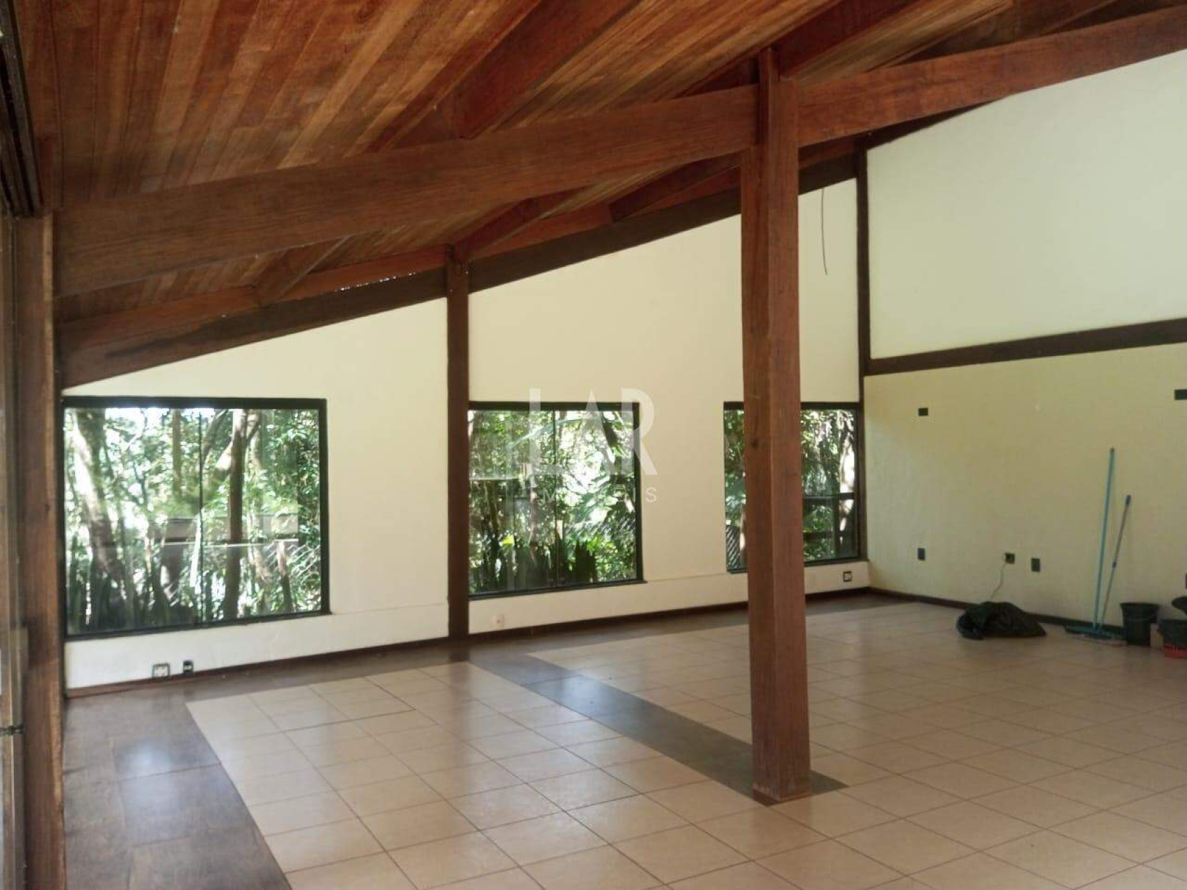 Casa de 3 quartos à venda, Pasárgada, Nova Lima - MG