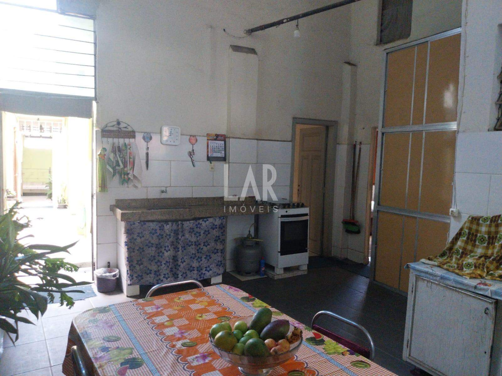 Casa de 4 quartos à venda, Concórdia, Belo Horizonte - MG