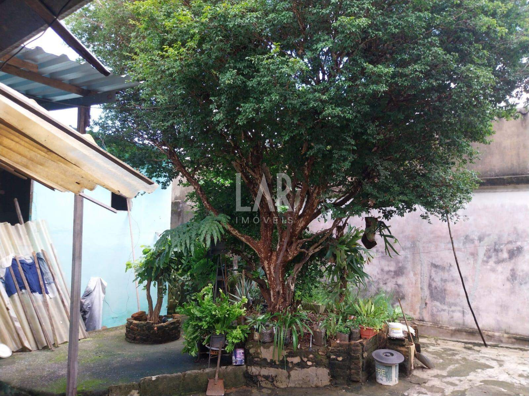 Casa de 4 quartos à venda, Concórdia, Belo Horizonte - MG