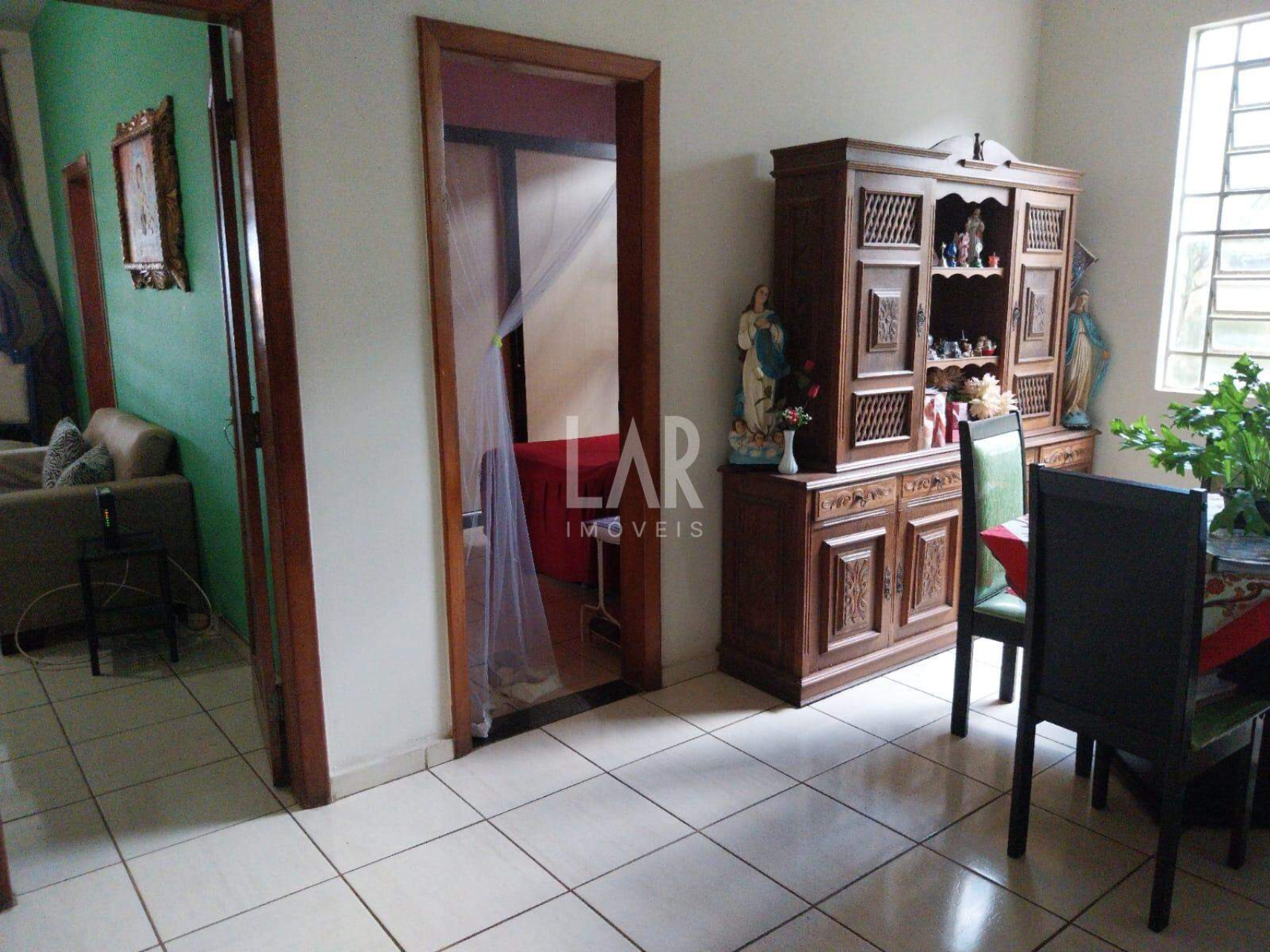 Casa de 4 quartos à venda, Concórdia, Belo Horizonte - MG