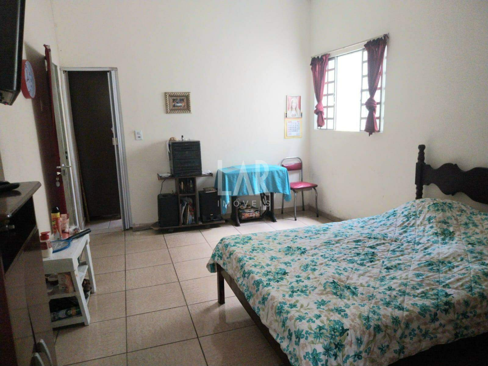 Casa de 4 quartos à venda, Concórdia, Belo Horizonte - MG
