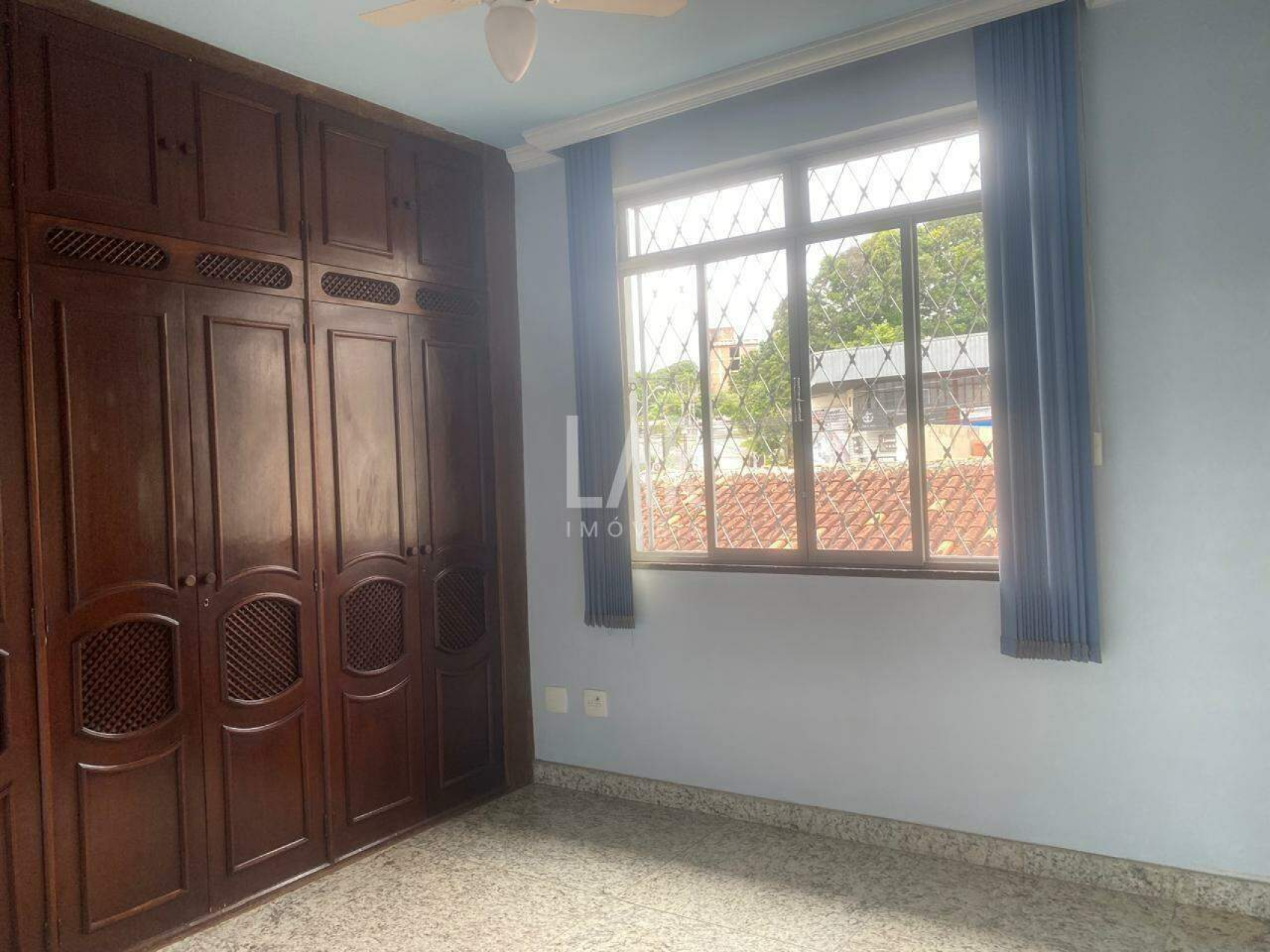 Prédio para alugar, Centro, Betim - MG