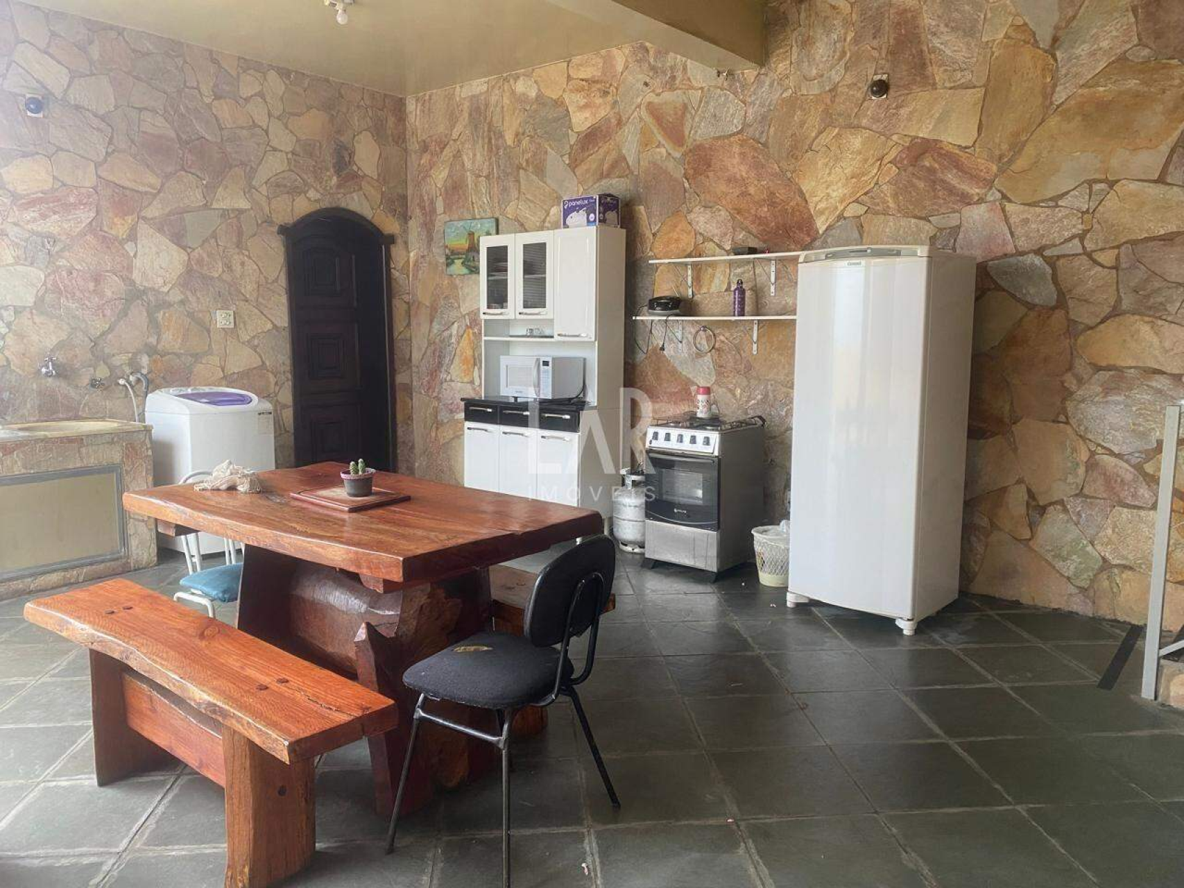 Prédio para alugar, Centro, Betim - MG