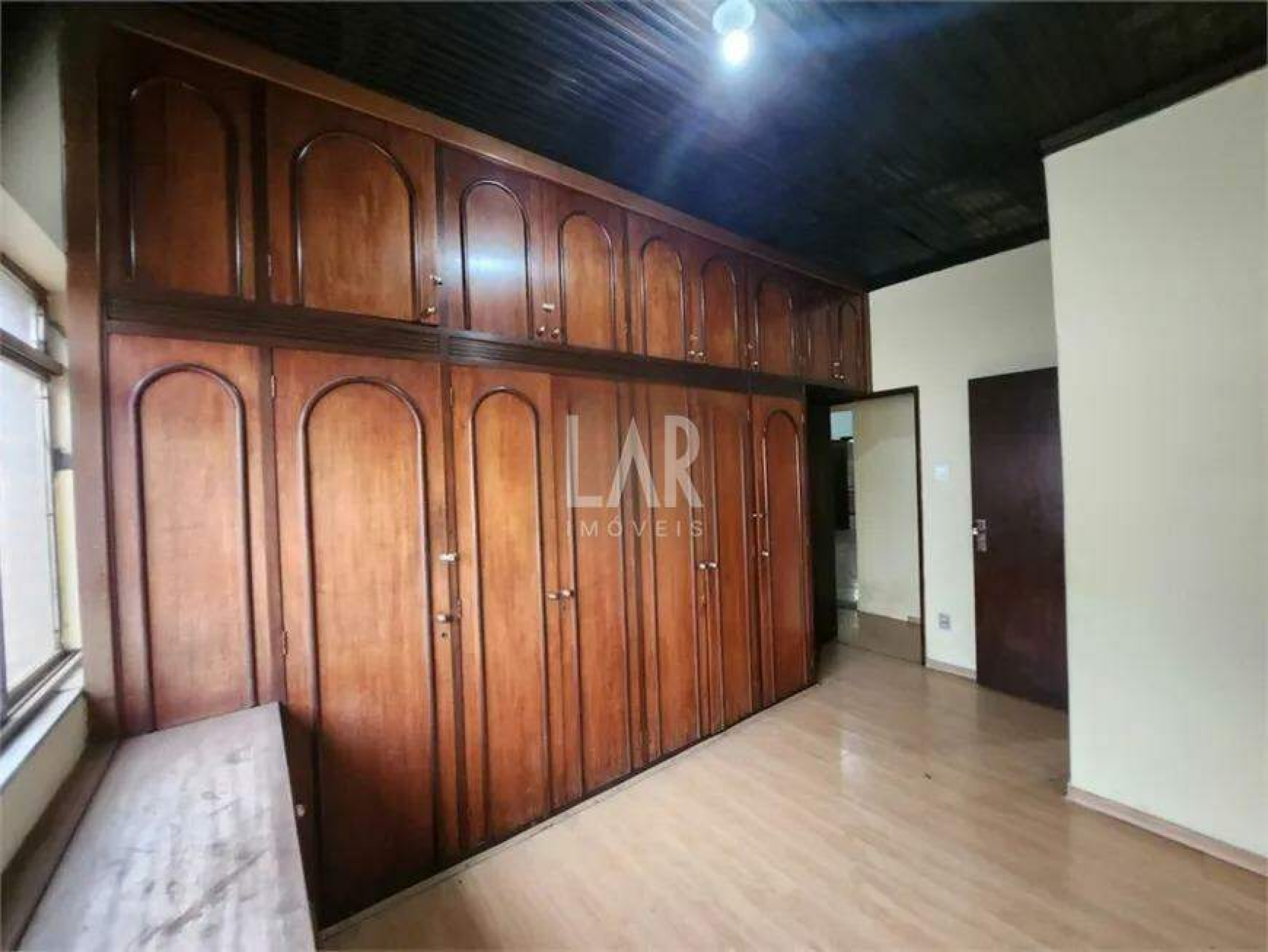 Casa de 3 quartos à venda, Centro, Nova Lima - MG