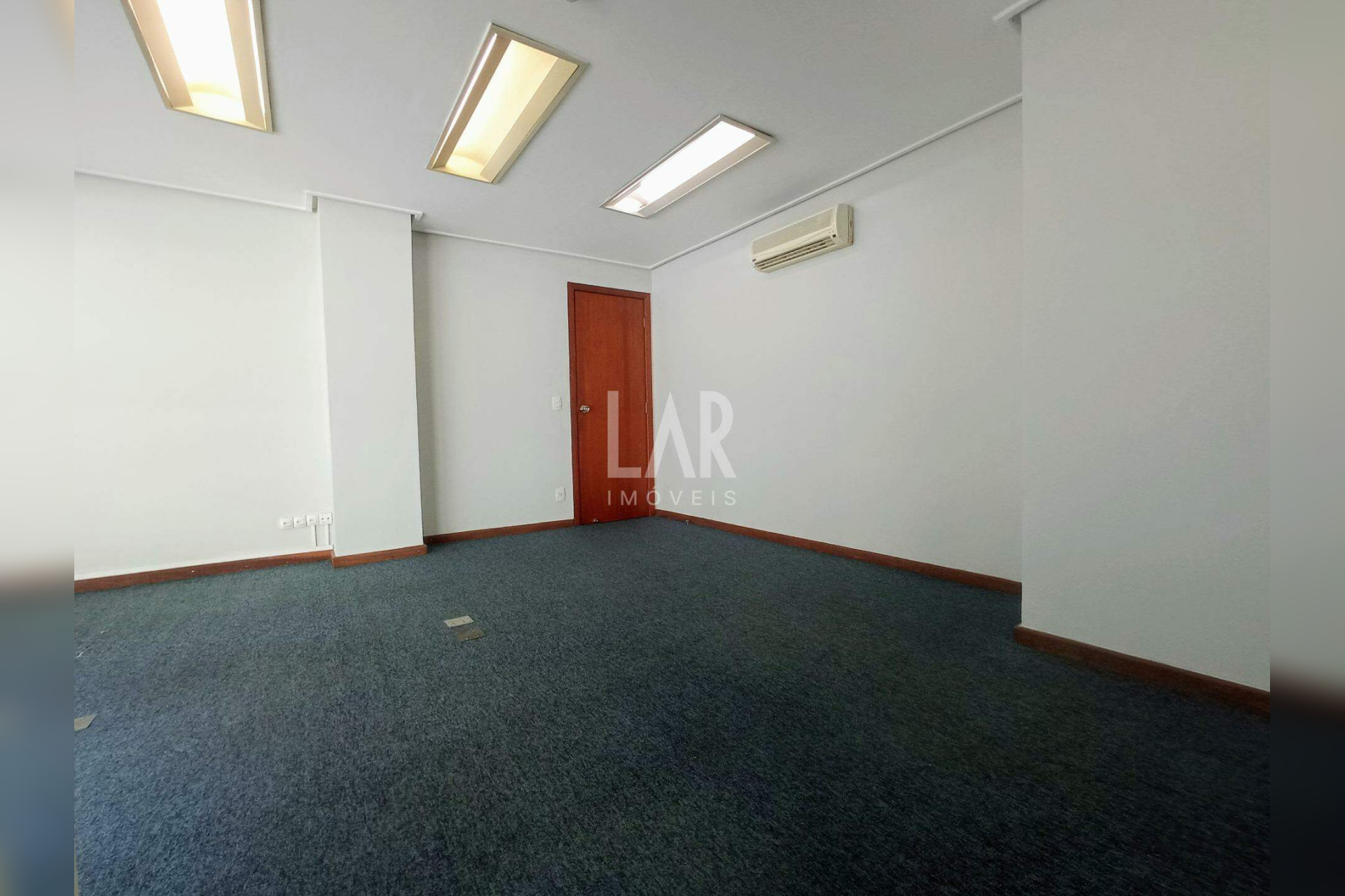 Prédio para alugar, Santa Efigênia, Belo Horizonte - MG