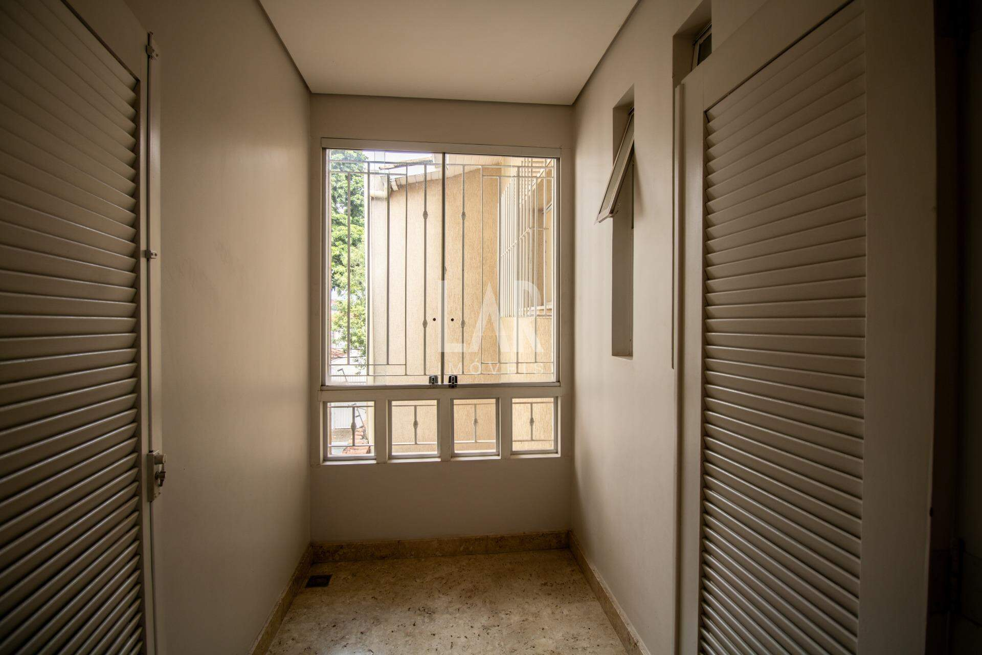Casa de 5 quartos à venda, Dona Clara, Belo Horizonte - MG