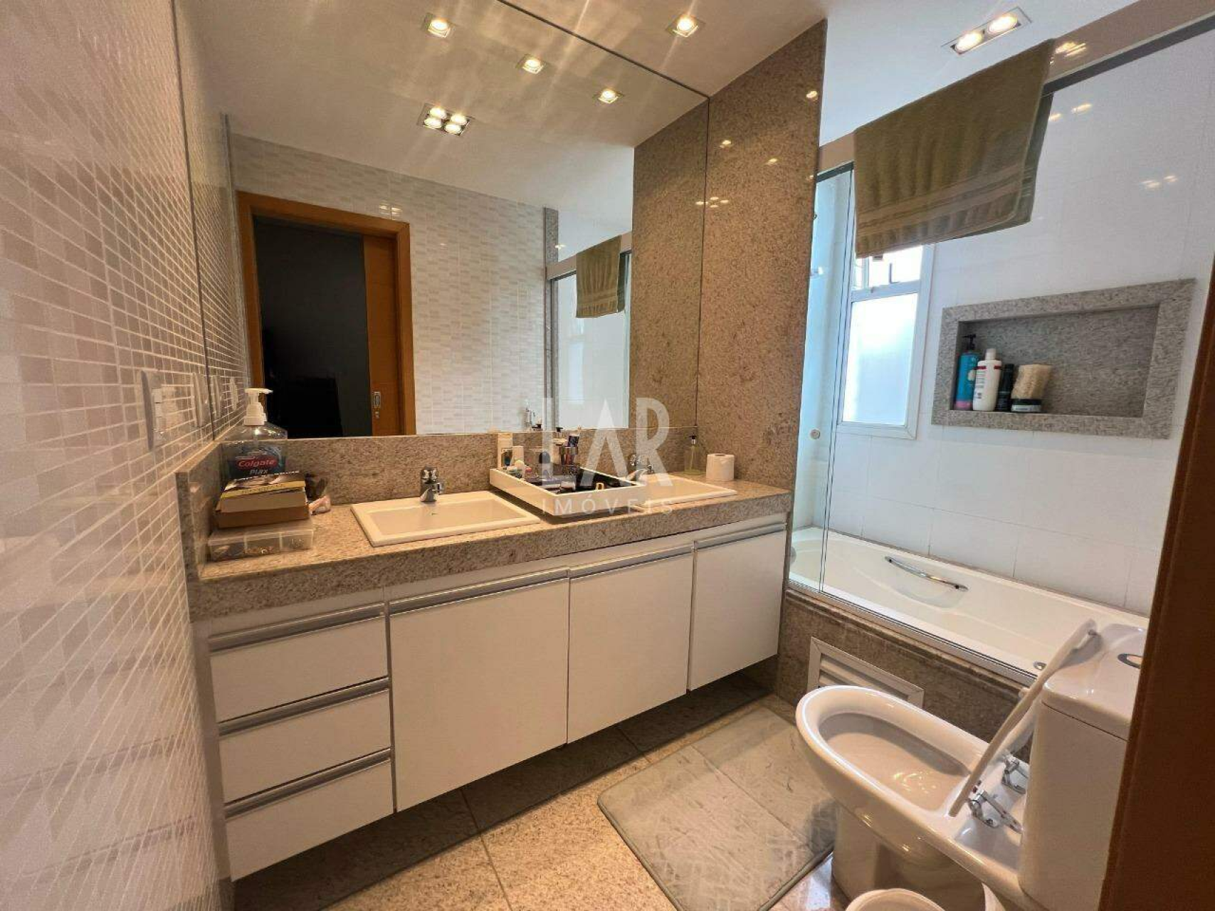 Apartamento de 4 quartos à venda, Belvedere, Belo Horizonte - MG