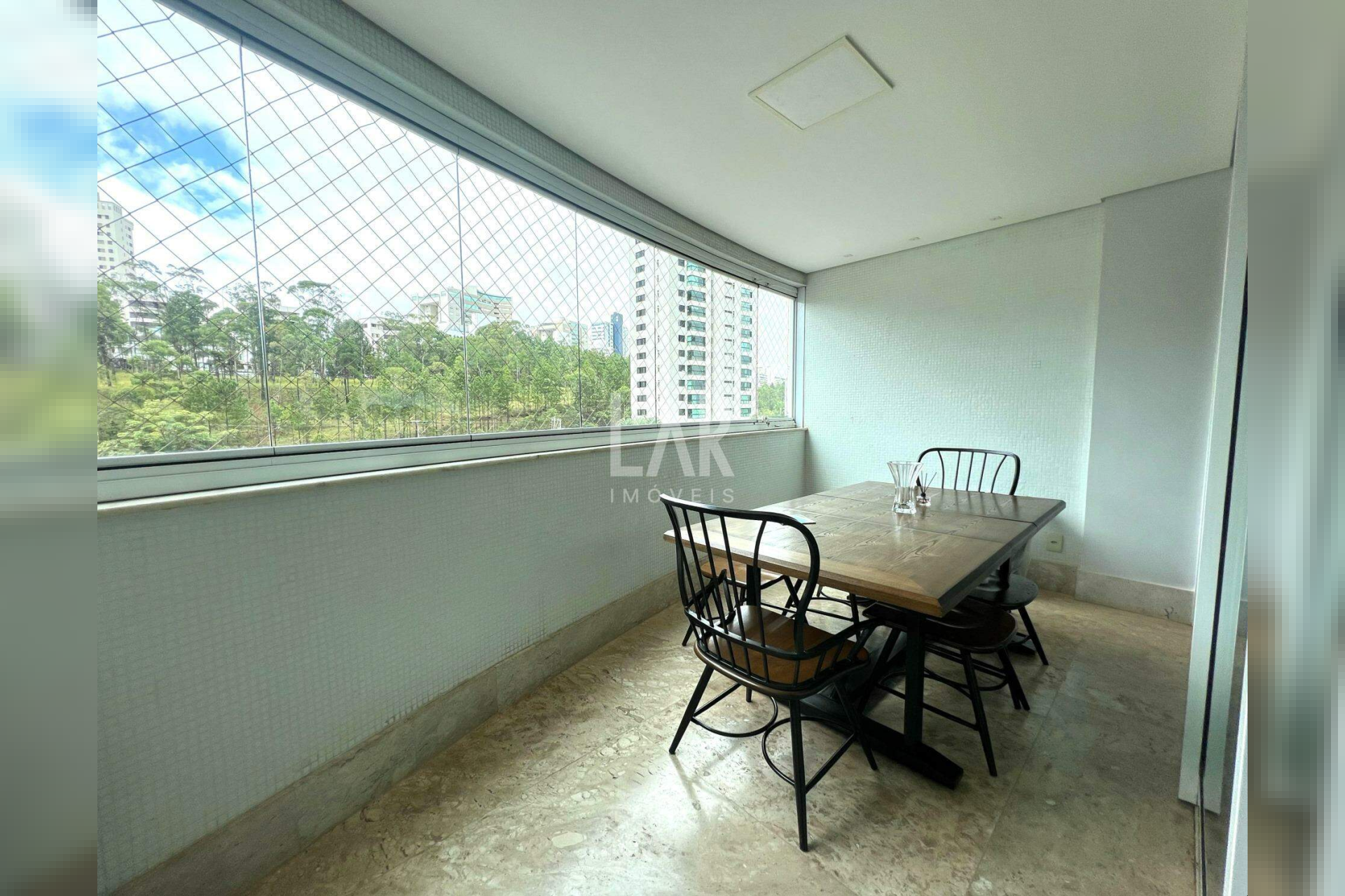 Apartamento de 4 quartos à venda, Belvedere, Belo Horizonte - MG