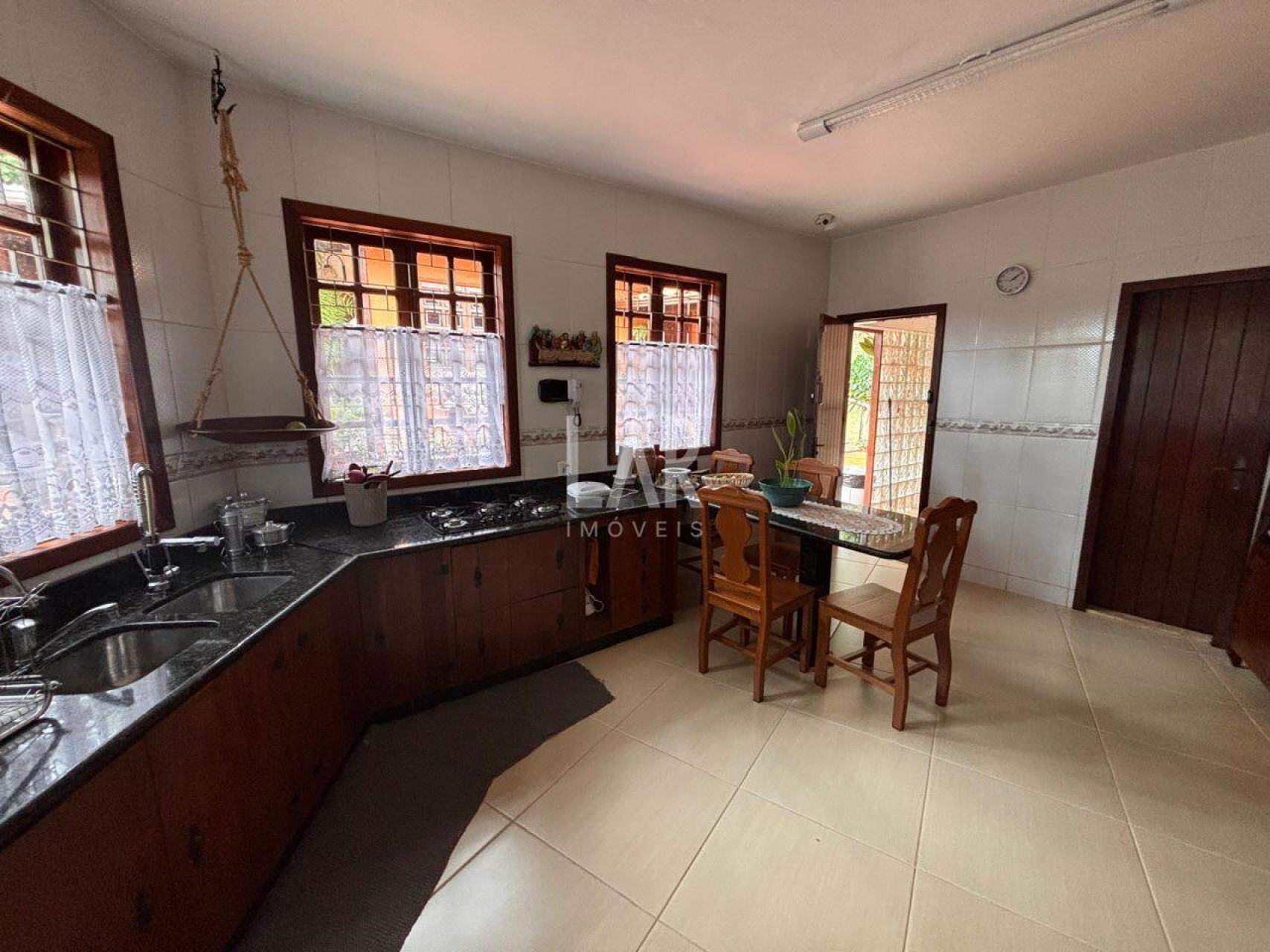 Casa de 7 quartos à venda, Jardins de Petrópolis, Nova Lima - MG