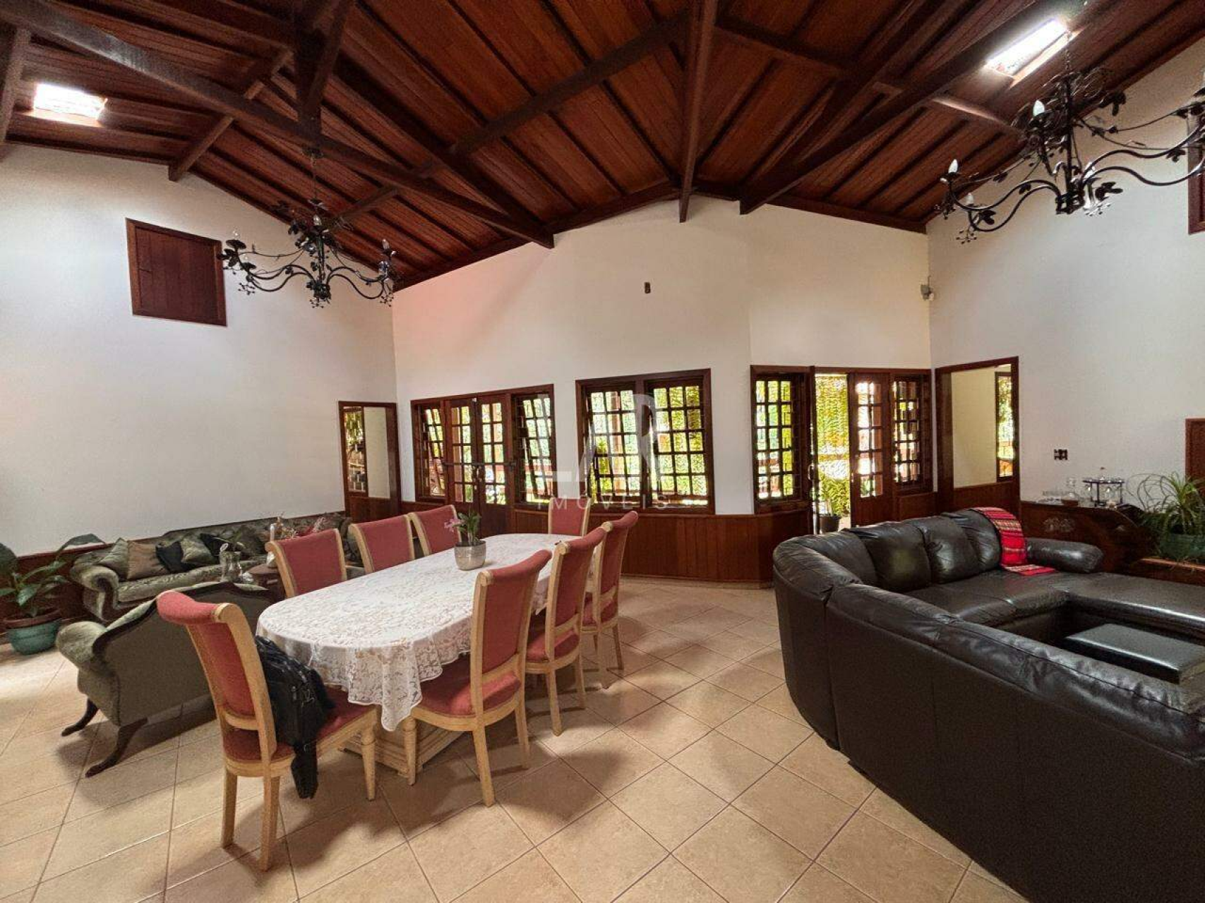 Casa de 7 quartos à venda, Jardins de Petrópolis, Nova Lima - MG