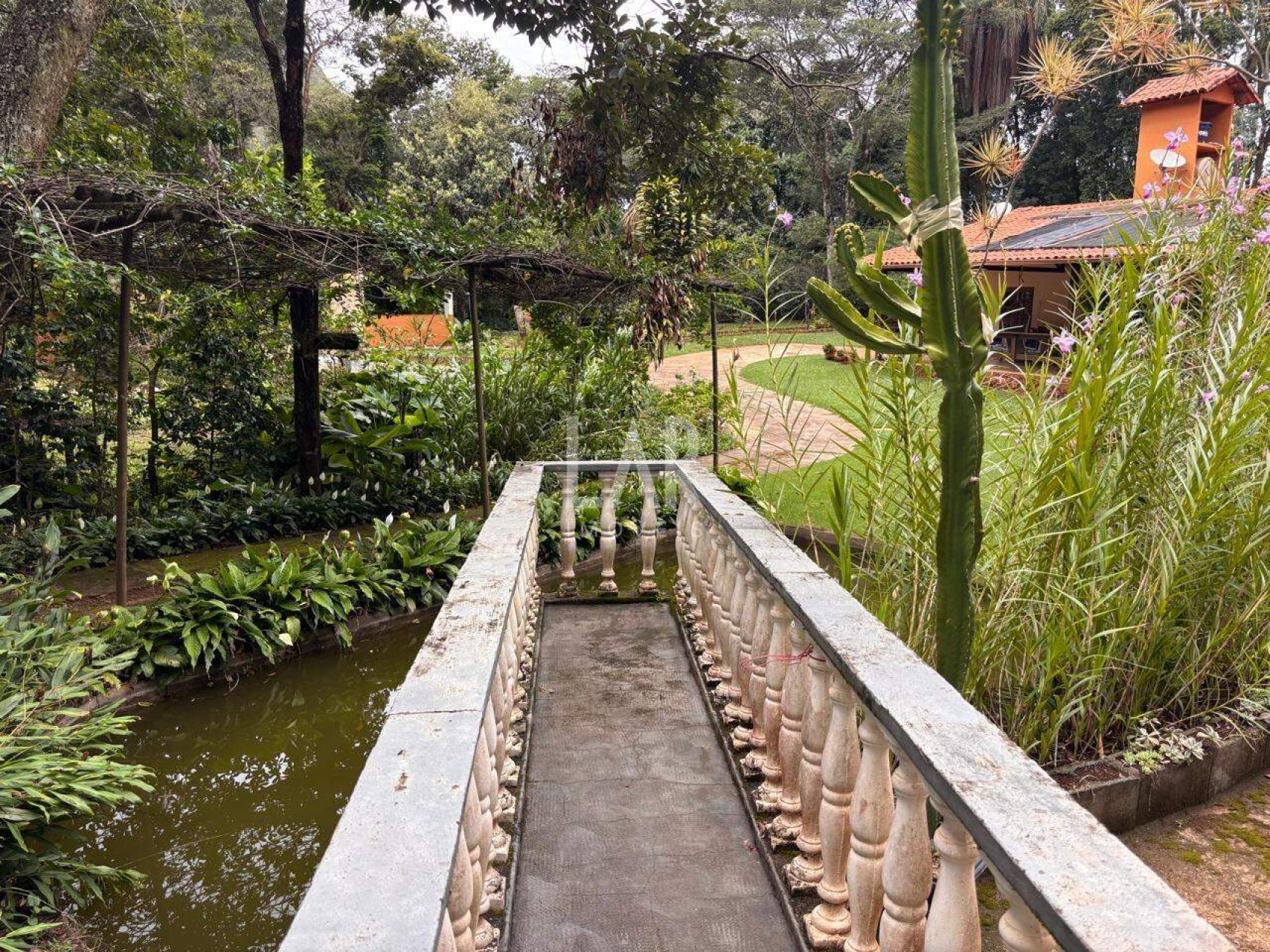 Casa de 7 quartos à venda, Jardins de Petrópolis, Nova Lima - MG