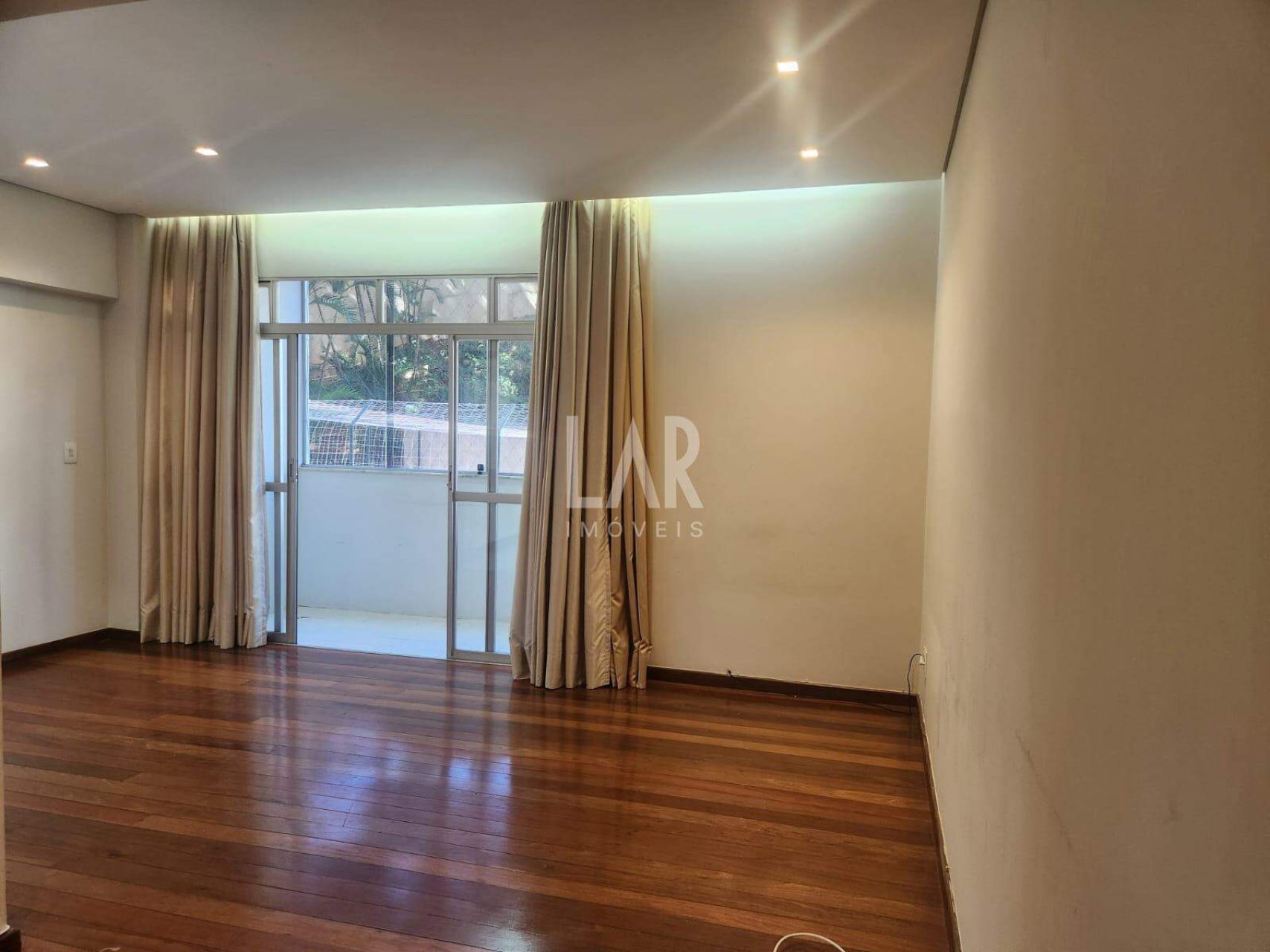 Apartamento de 3 quartos à venda, Santo Antônio, Belo Horizonte - MG