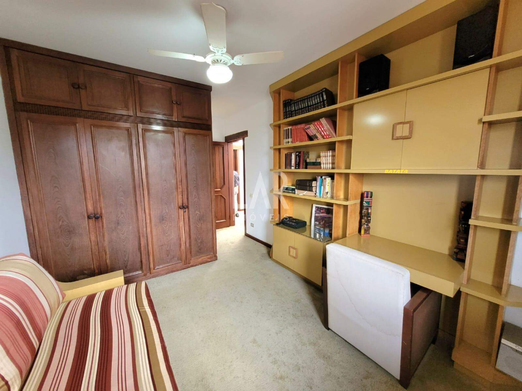 Casa de 6 quartos à venda, São Bento, Belo Horizonte - MG