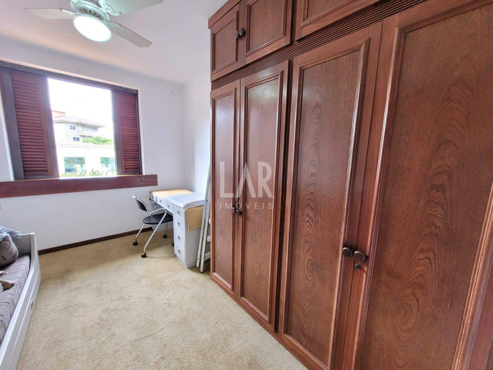 Casa de 6 quartos à venda, São Bento, Belo Horizonte - MG