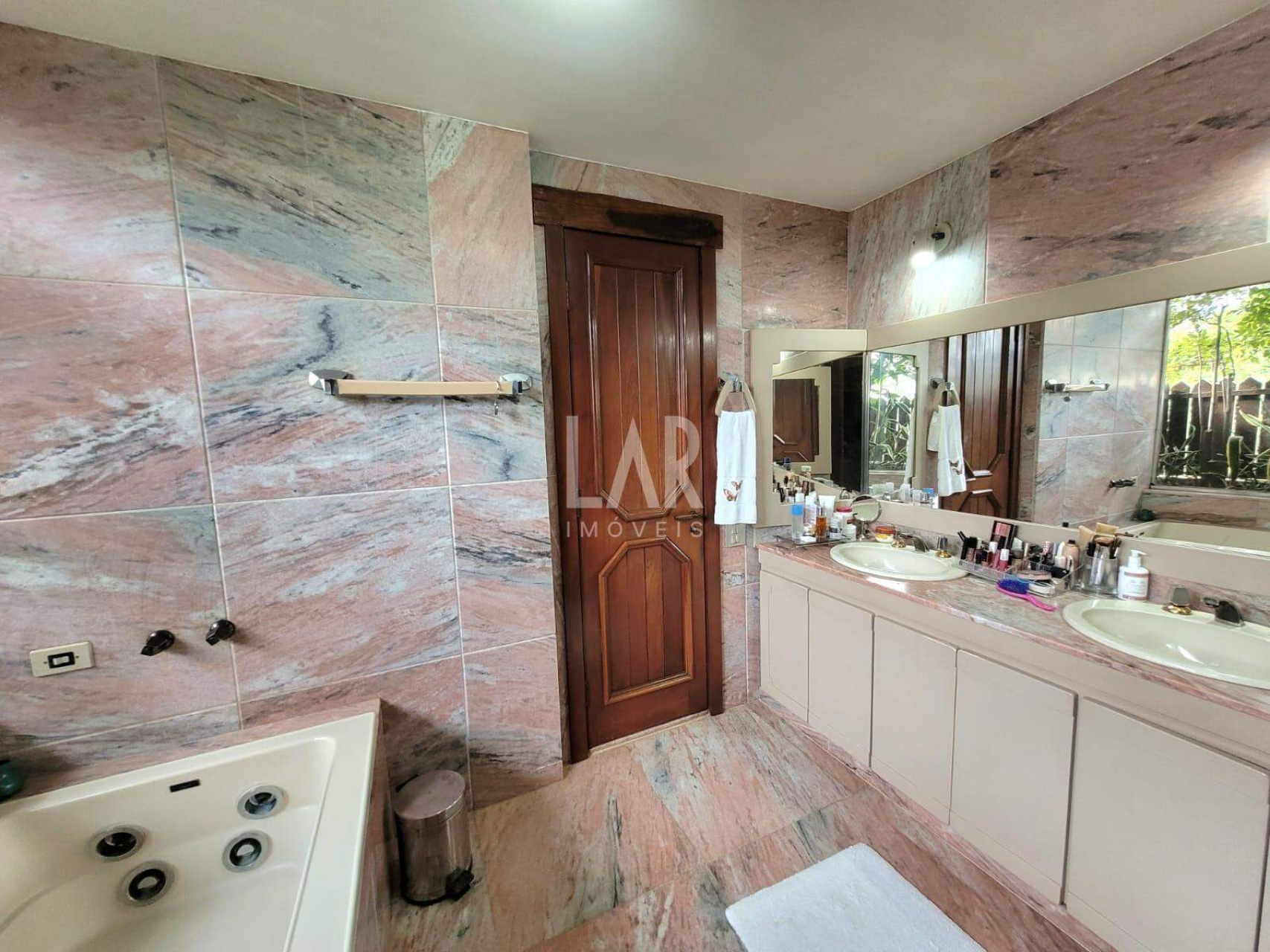 Casa de 6 quartos à venda, São Bento, Belo Horizonte - MG