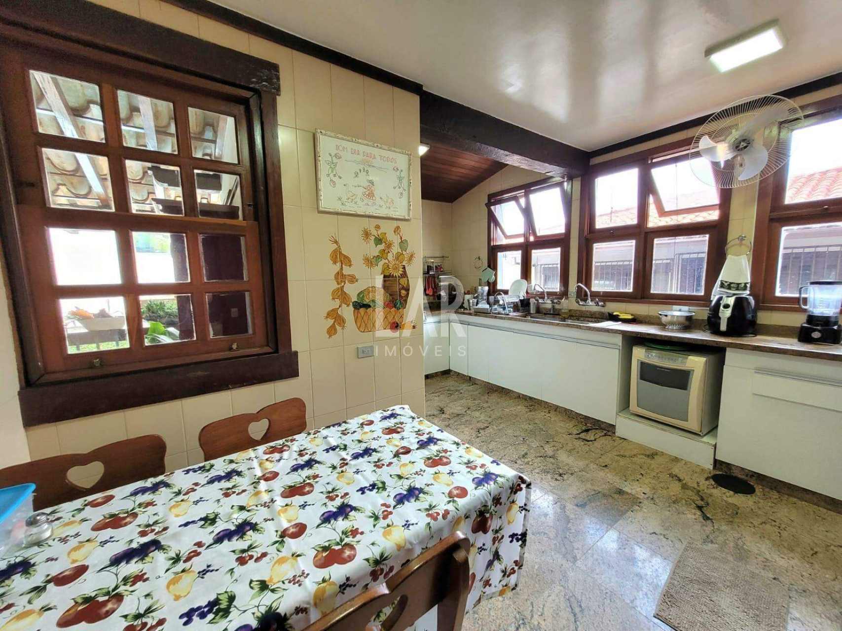 Casa de 6 quartos à venda, São Bento, Belo Horizonte - MG