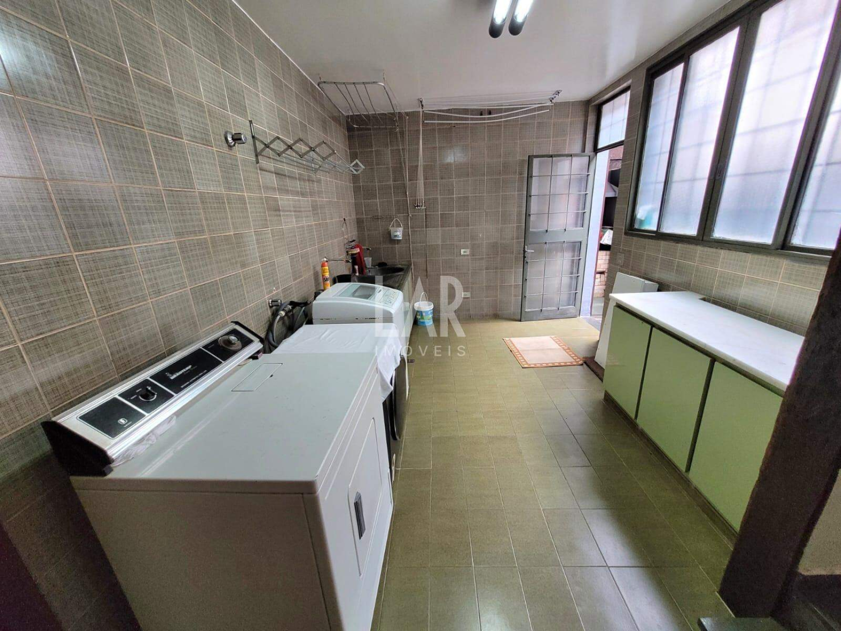 Casa de 6 quartos à venda, São Bento, Belo Horizonte - MG