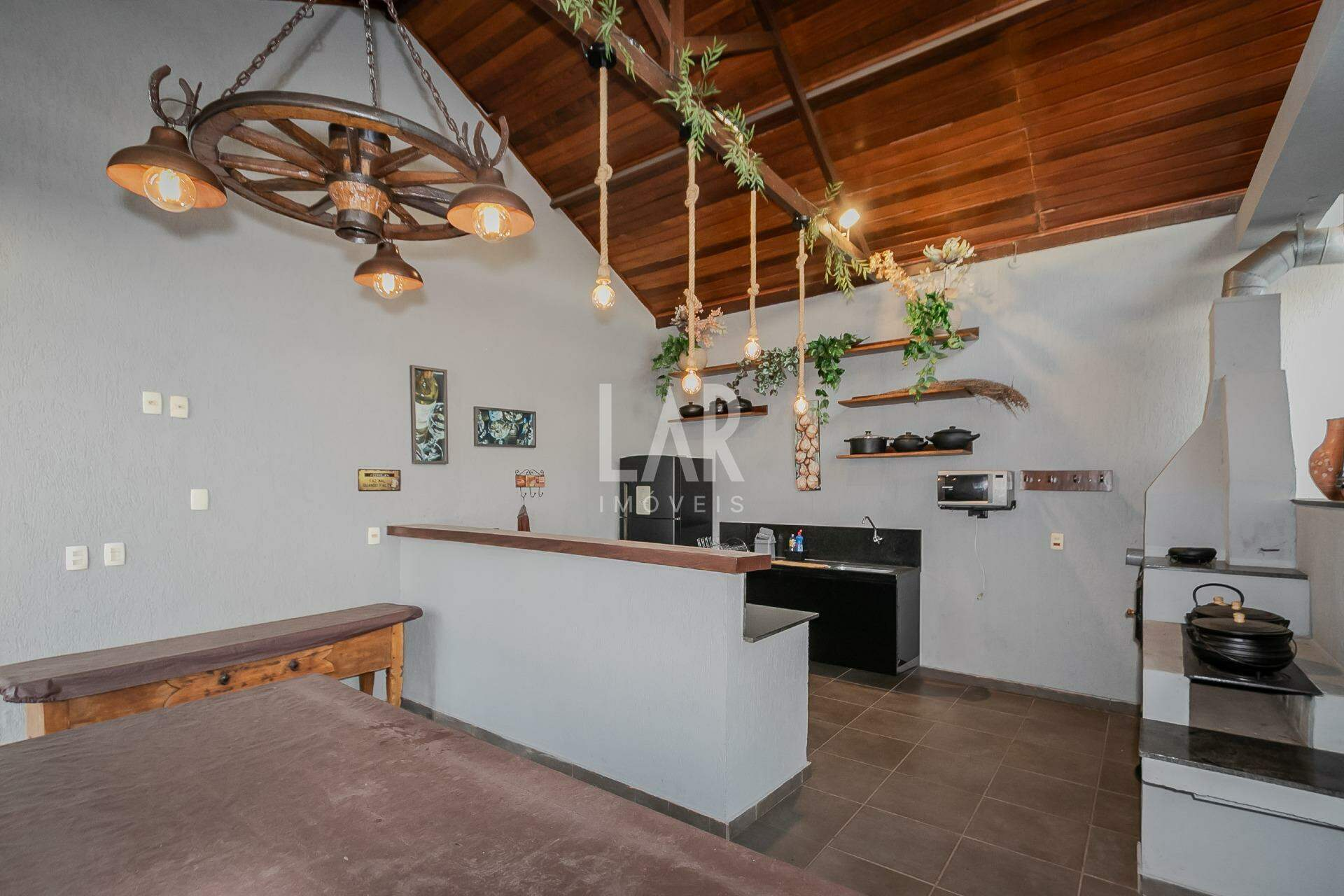 Casa de 5 quartos à venda, Estoril, Belo Horizonte - MG
