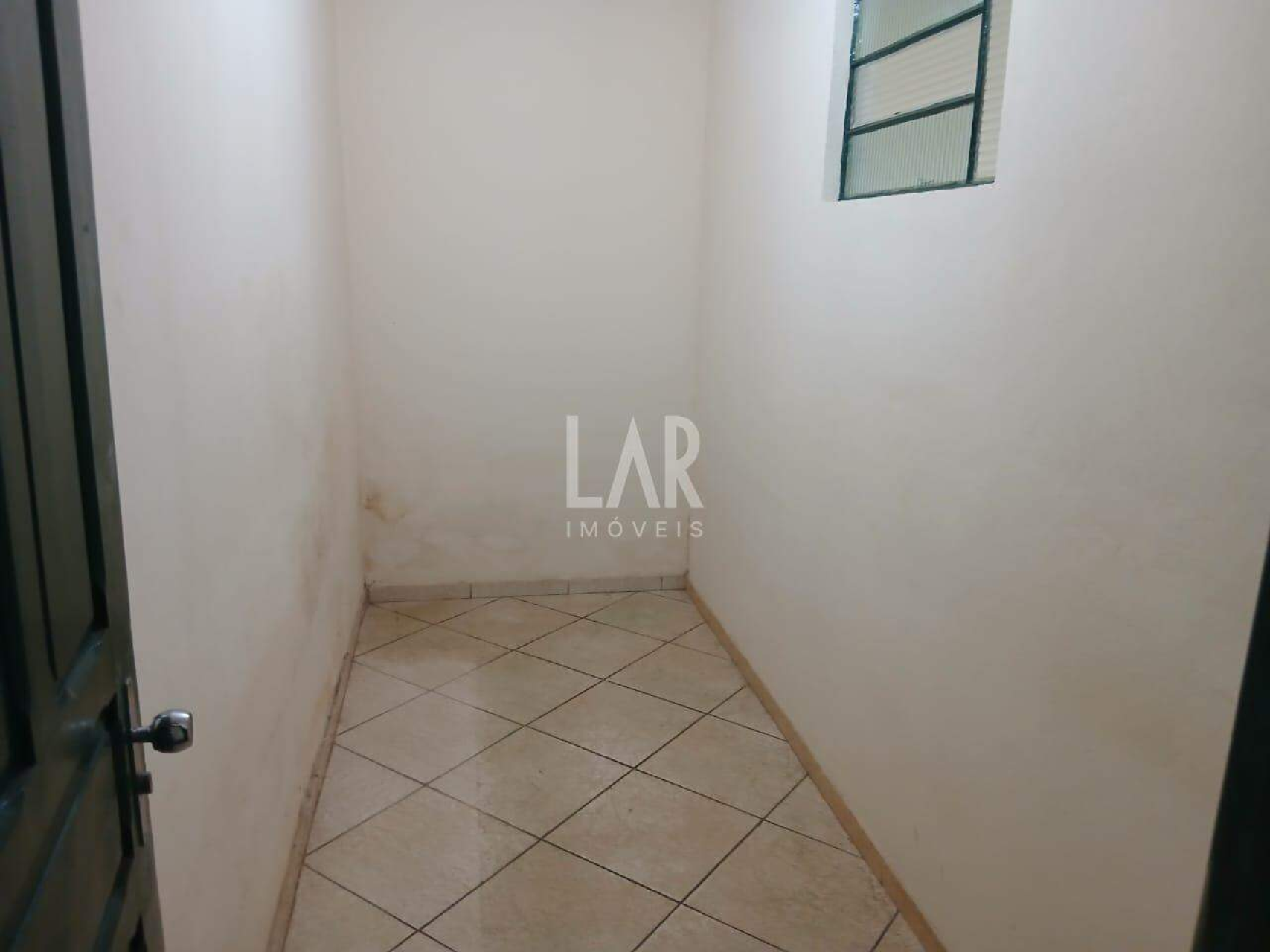 Prédio de 8 quartos à venda, Sagrada Família, Belo Horizonte - MG