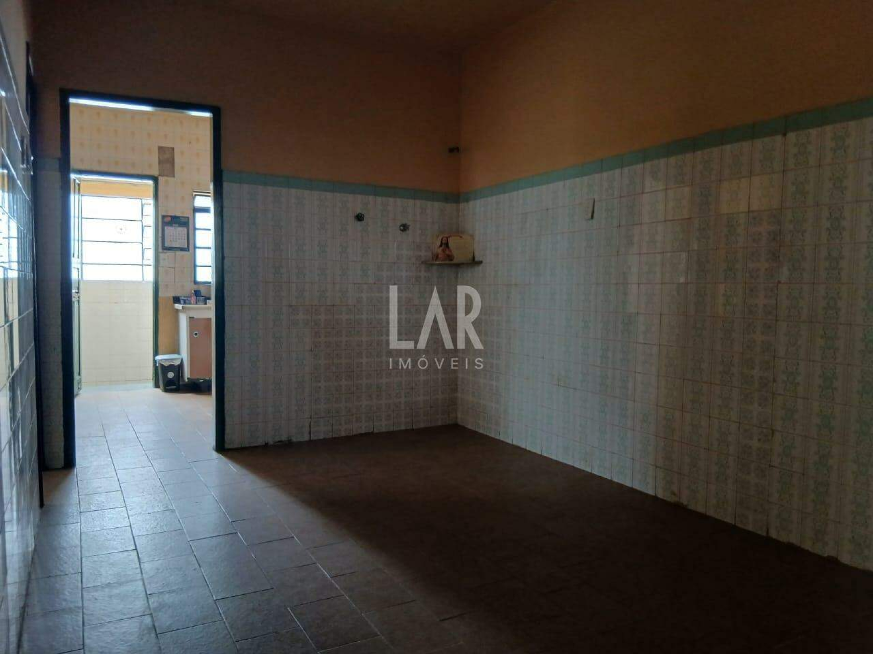Prédio de 8 quartos à venda, Sagrada Família, Belo Horizonte - MG