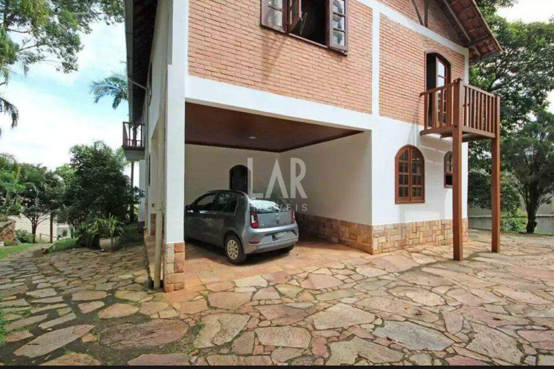 Casa de 4 quartos à venda, Belvedere, Belo Horizonte - MG